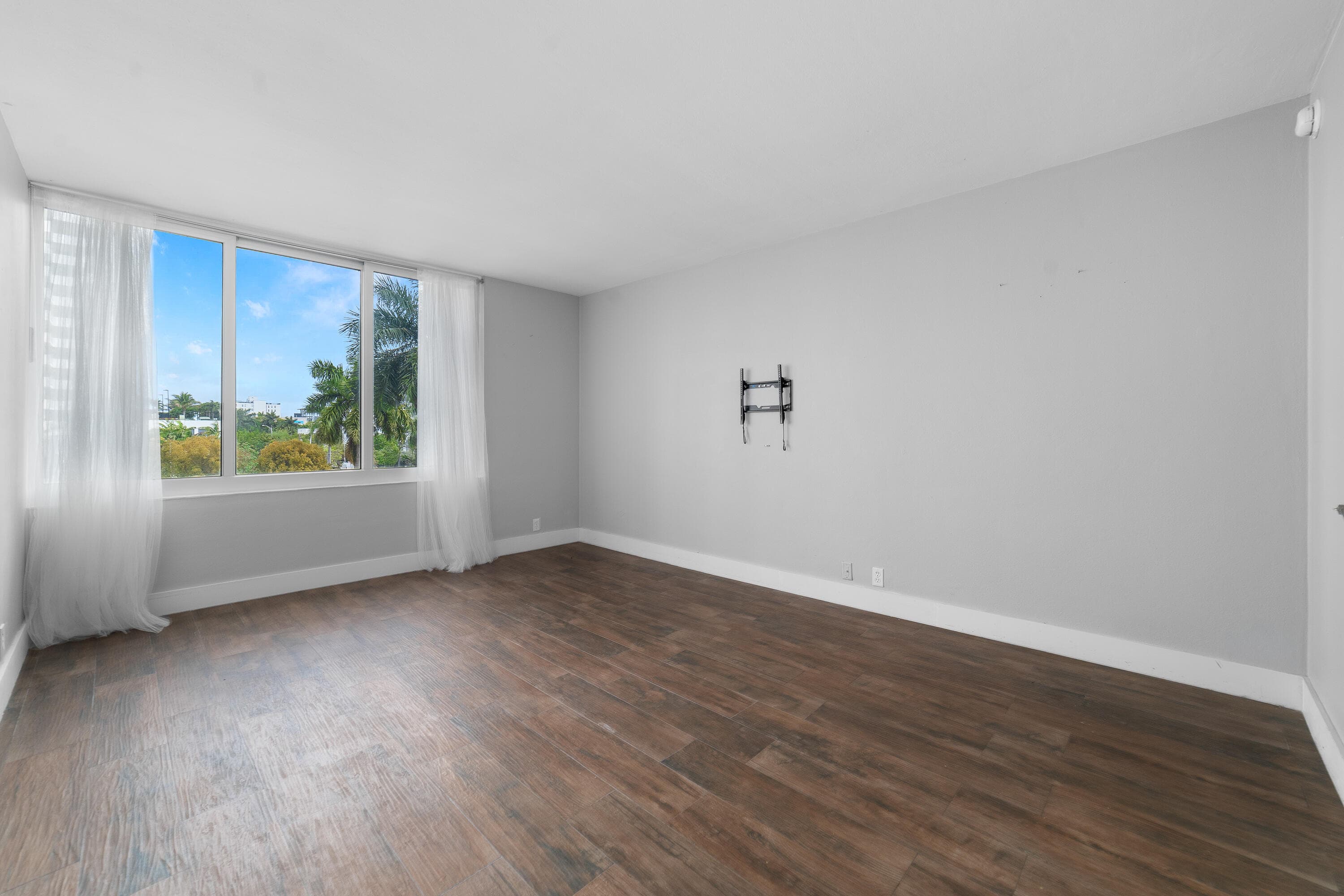 1200 West Avenue 316, Miami Beach, FL 33139 — photo 21 of 77