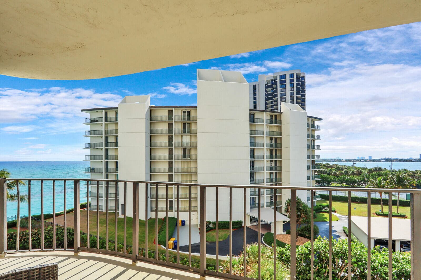 5420 N Ocean Drive 506, Singer Island, FL 33404 — photo