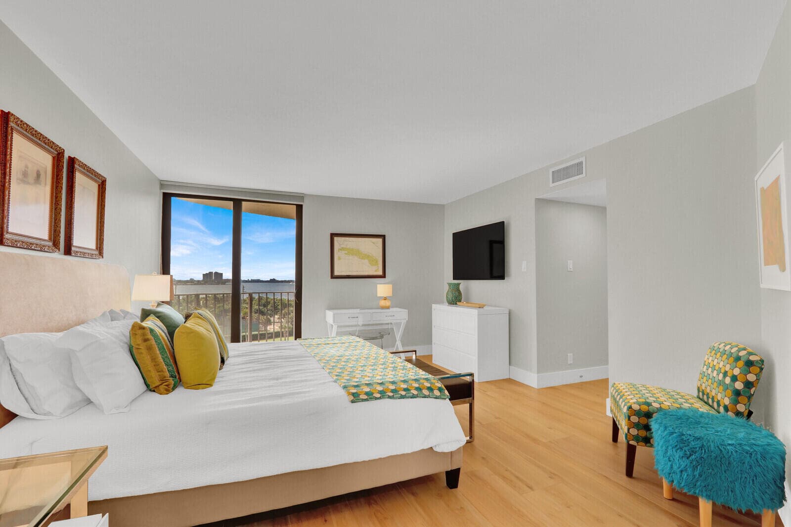 5420 N Ocean Drive 506, Singer Island, FL 33404 — photo 25 of 58