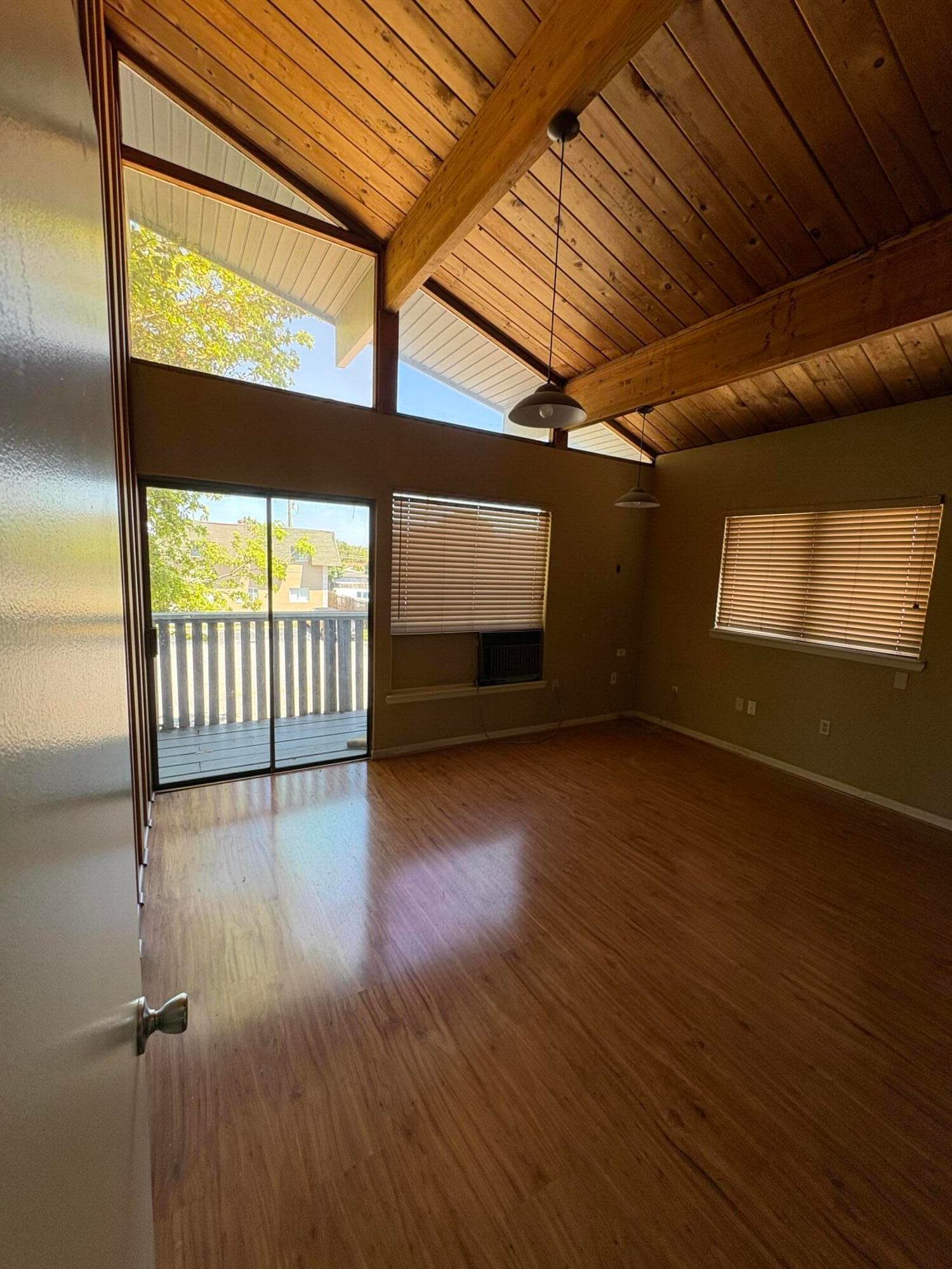 6190 NW 11th Street, Sunrise, FL — photo 3 of 7
