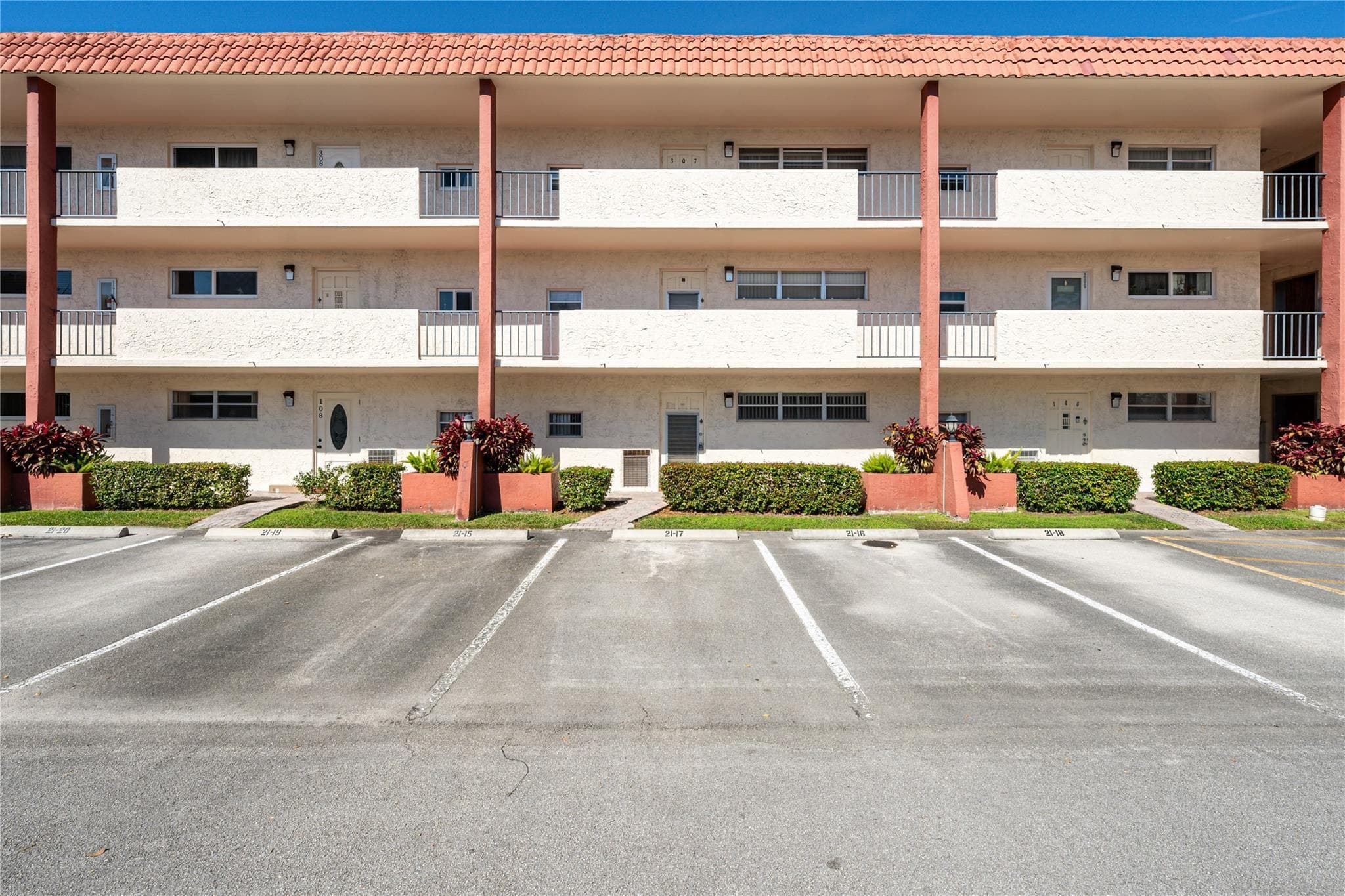 9523 S Hollybrook Lake Drive 107, Pembroke Pines, FL 33025 — photo 71 of 72