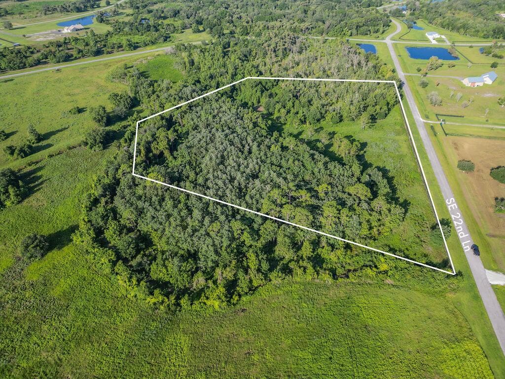 13520 SE 22nd Lane, Okeechobee, FL 34974 — photo 4 of 9