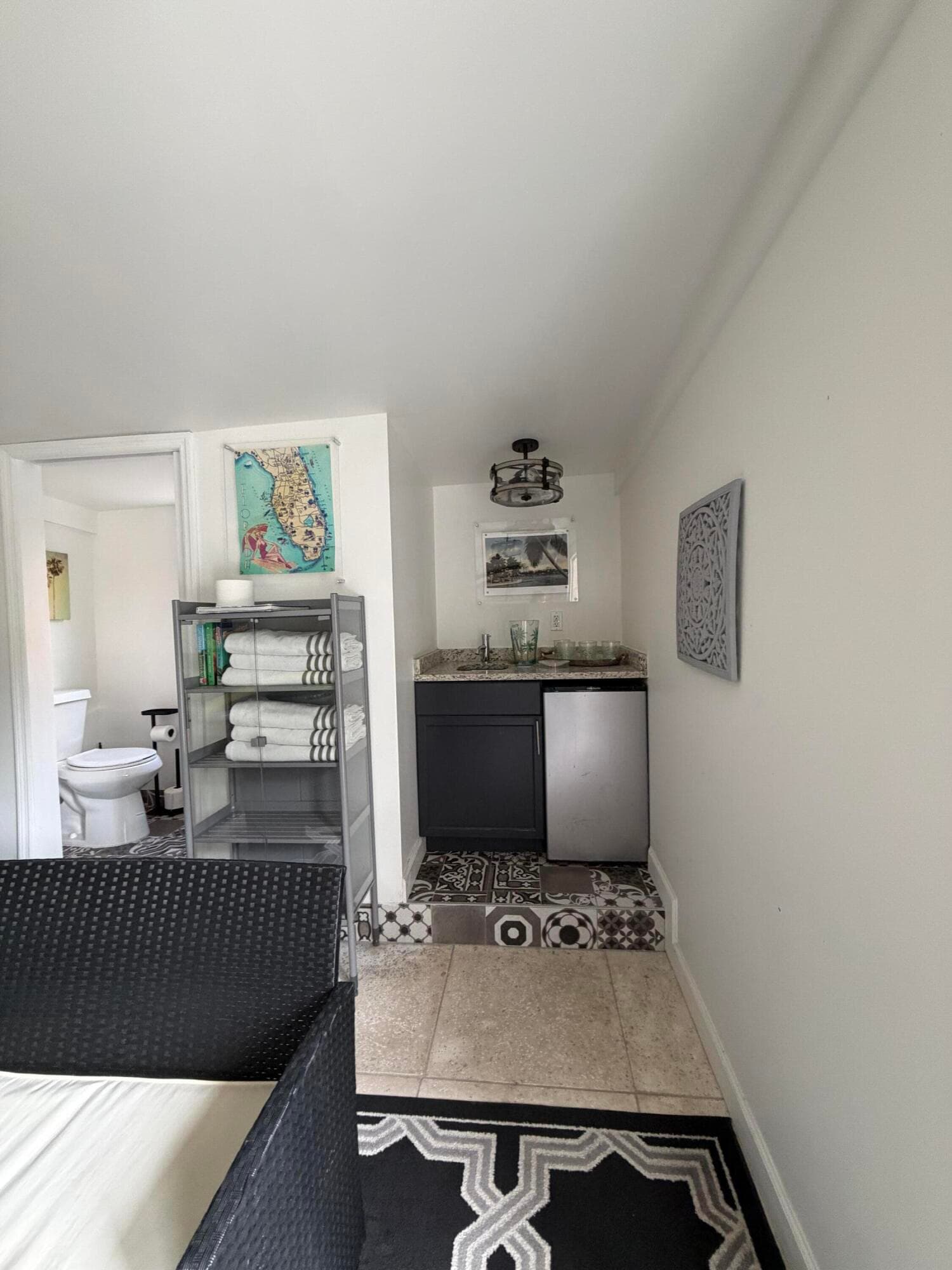 515 Ardmore Road, West Palm Beach, FL 33401 — photo 27 of 36
