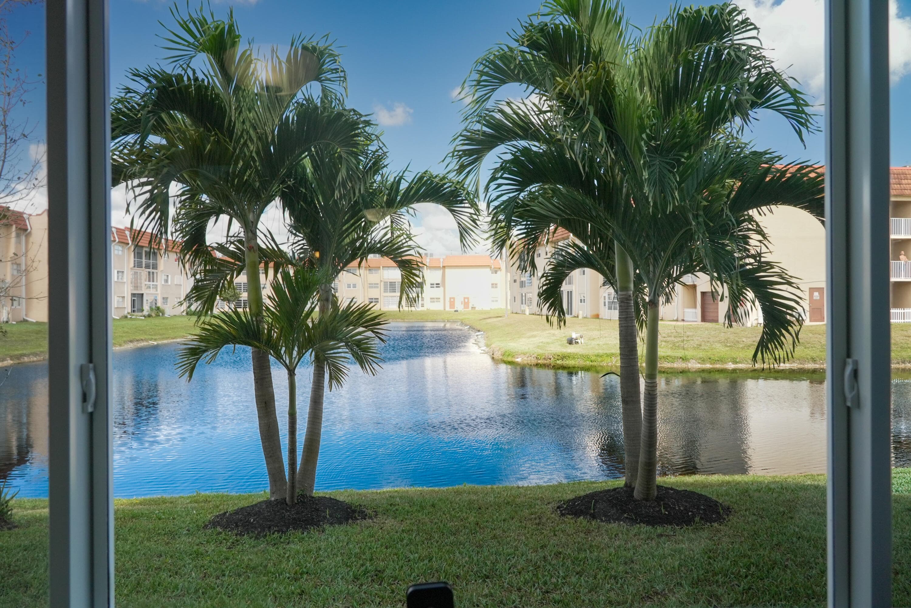 8901 Sunrise Lakes Boulevard 105, Sunrise, FL 33322 — photo 5 of 16