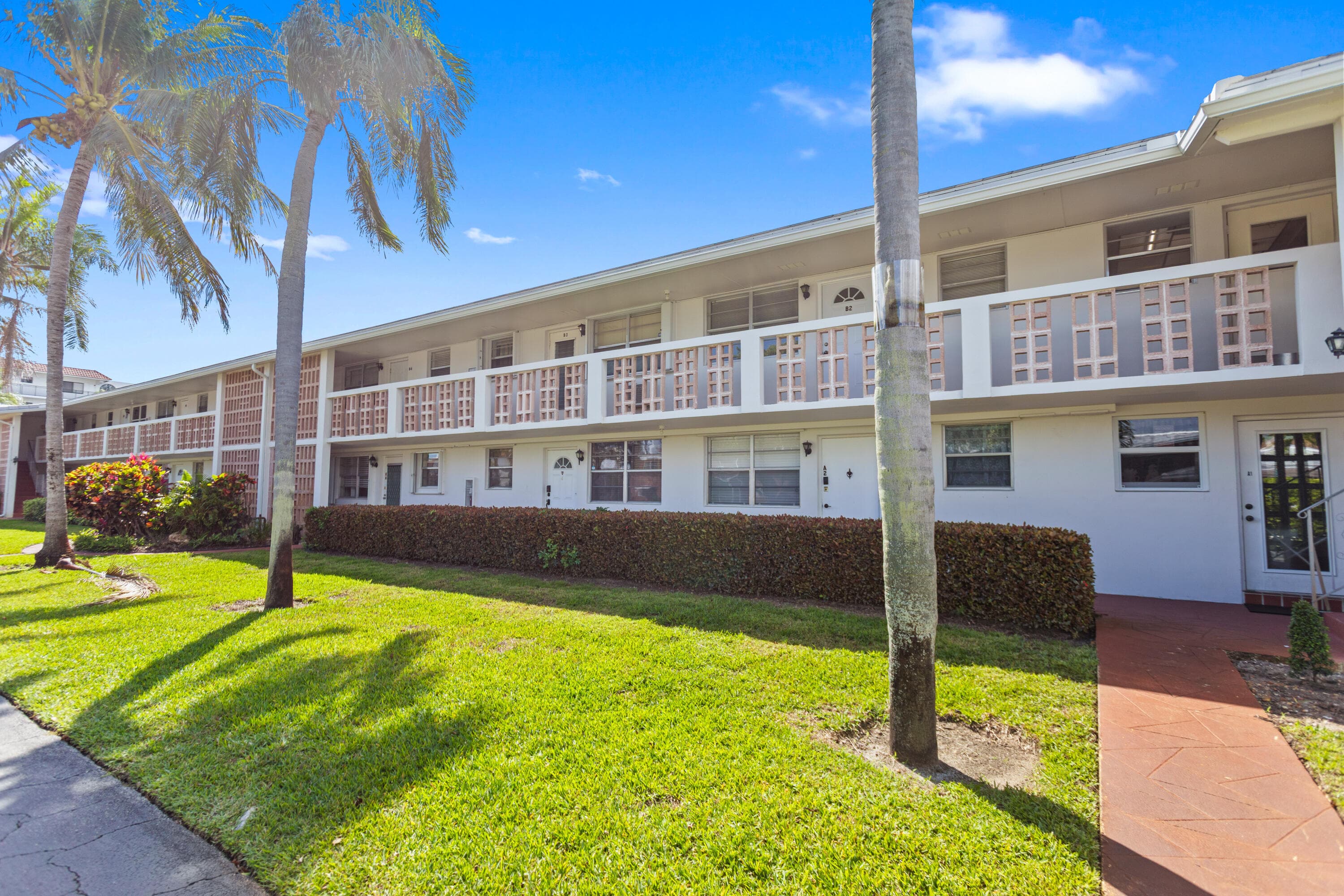 30 SE 13th Street B3, Boca Raton, FL 33432 — photo 2 of 30