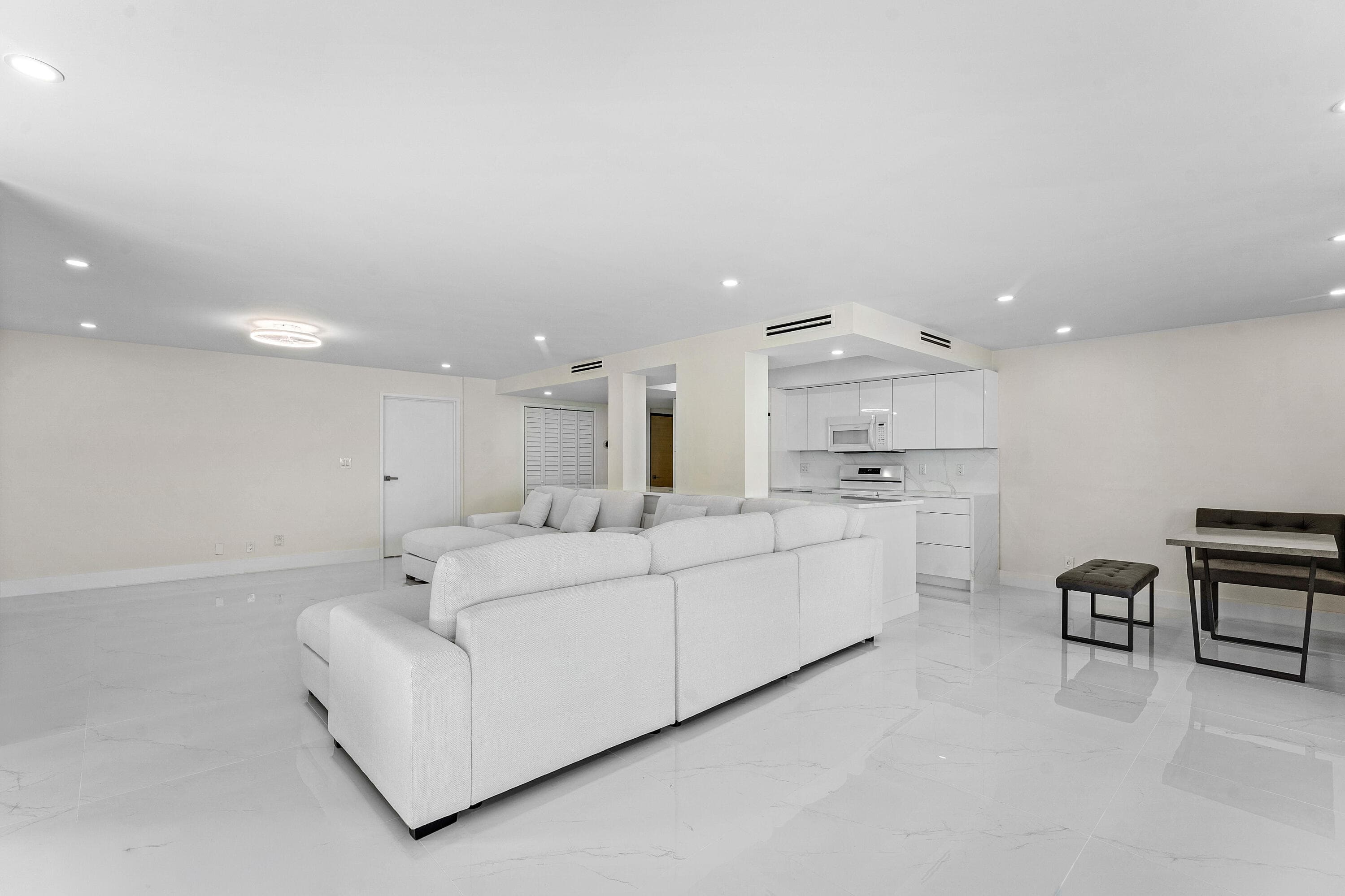 5460 N Ocean Drive 5b, Singer Island, FL 33404 — photo 24 of 65
