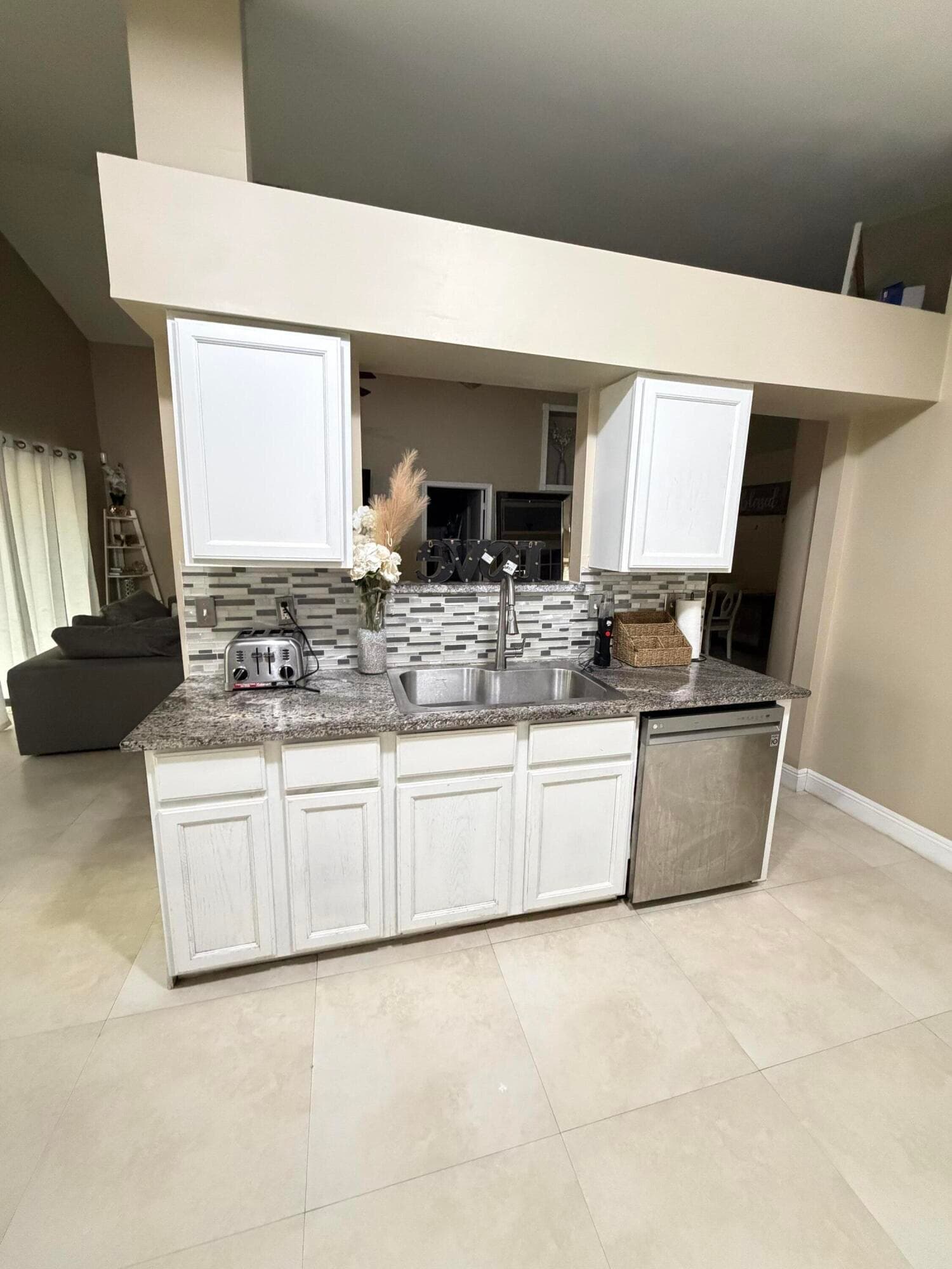 4223 Tazewell Court, West Palm Beach, FL 33409 — photo 19 of 44