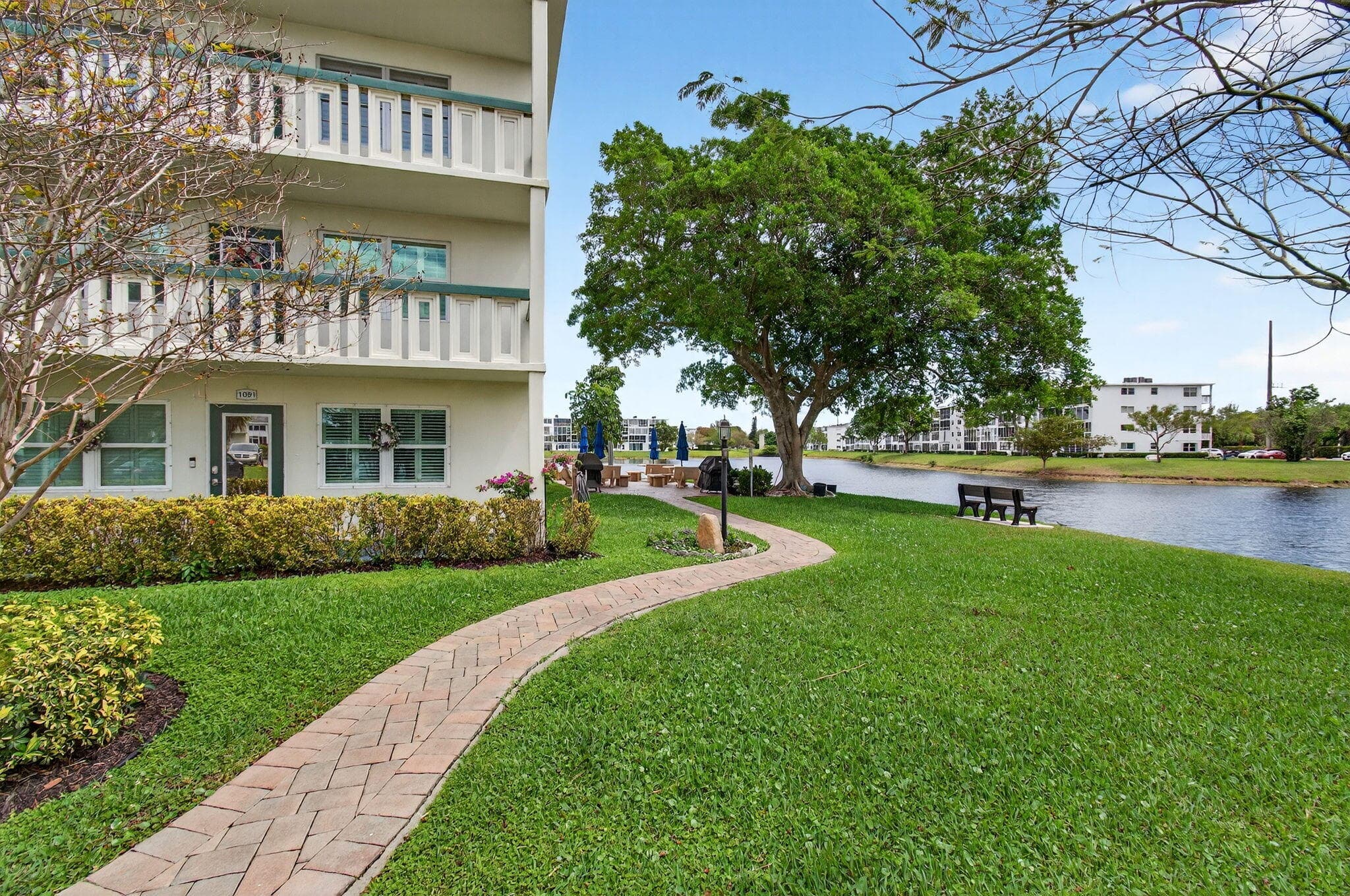 3084 Oakridge U, Deerfield Beach, FL 33442 — photo 16 of 62
