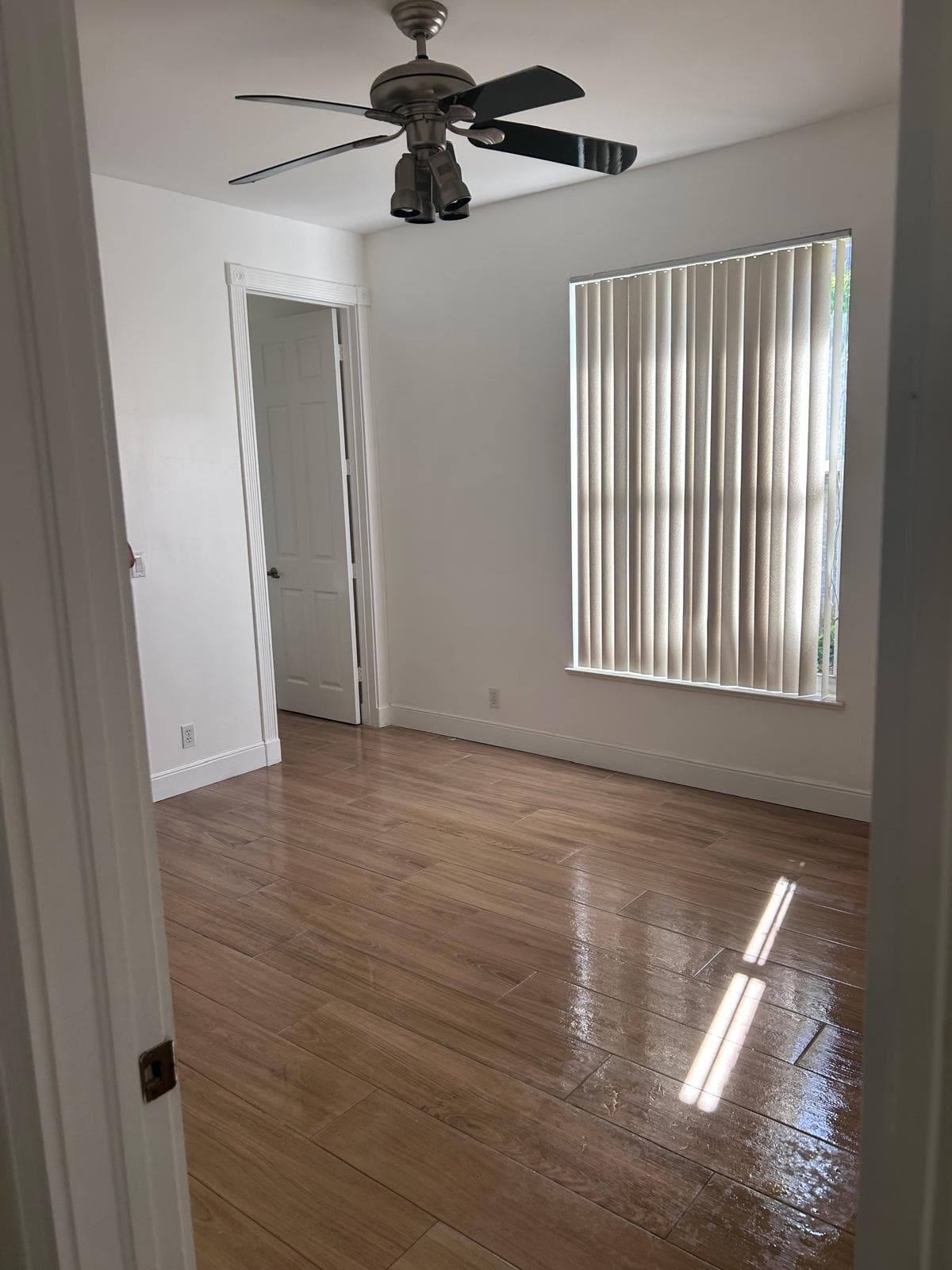 8992 Lakes Boulevard, West Palm Beach, FL 33412 — photo 4 of 48