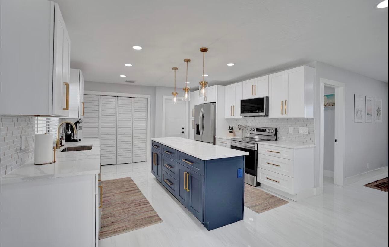 521 Curlew Road, Delray Beach, FL 33444 — photo 4 of 24