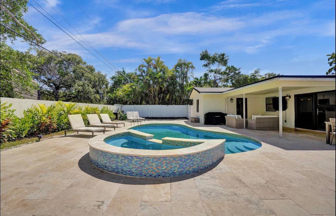 521 Curlew Road, Delray Beach, FL 33444 — photo 14 of 24