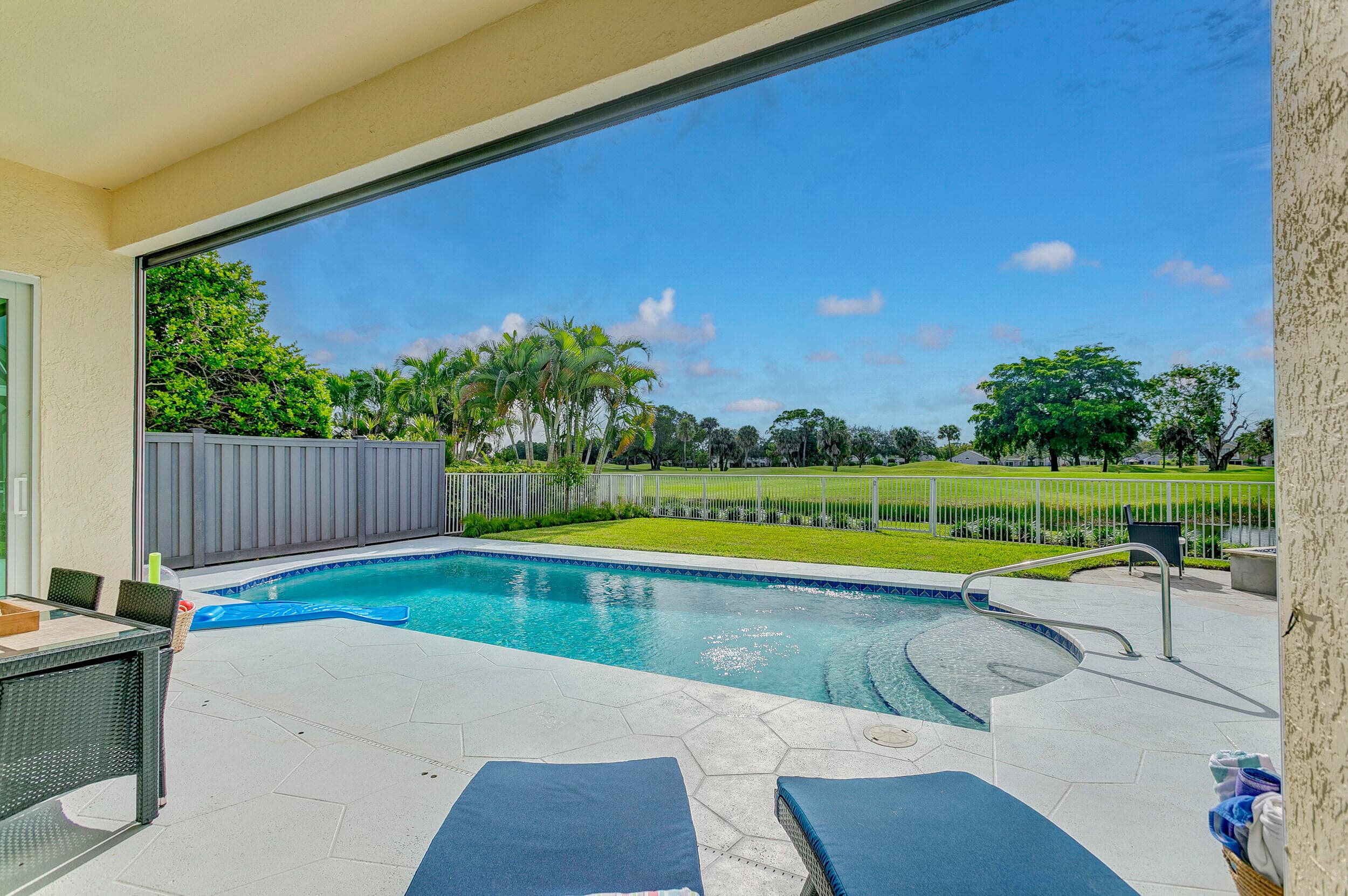 605 Masters Way, Palm Beach Gardens, FL 33418 — photo 50 of 81