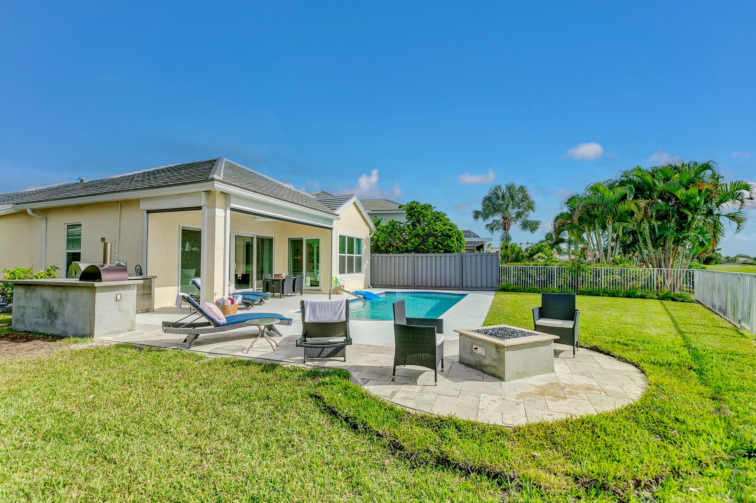 605 Masters Way, Palm Beach Gardens, FL 33418 — photo 70 of 81