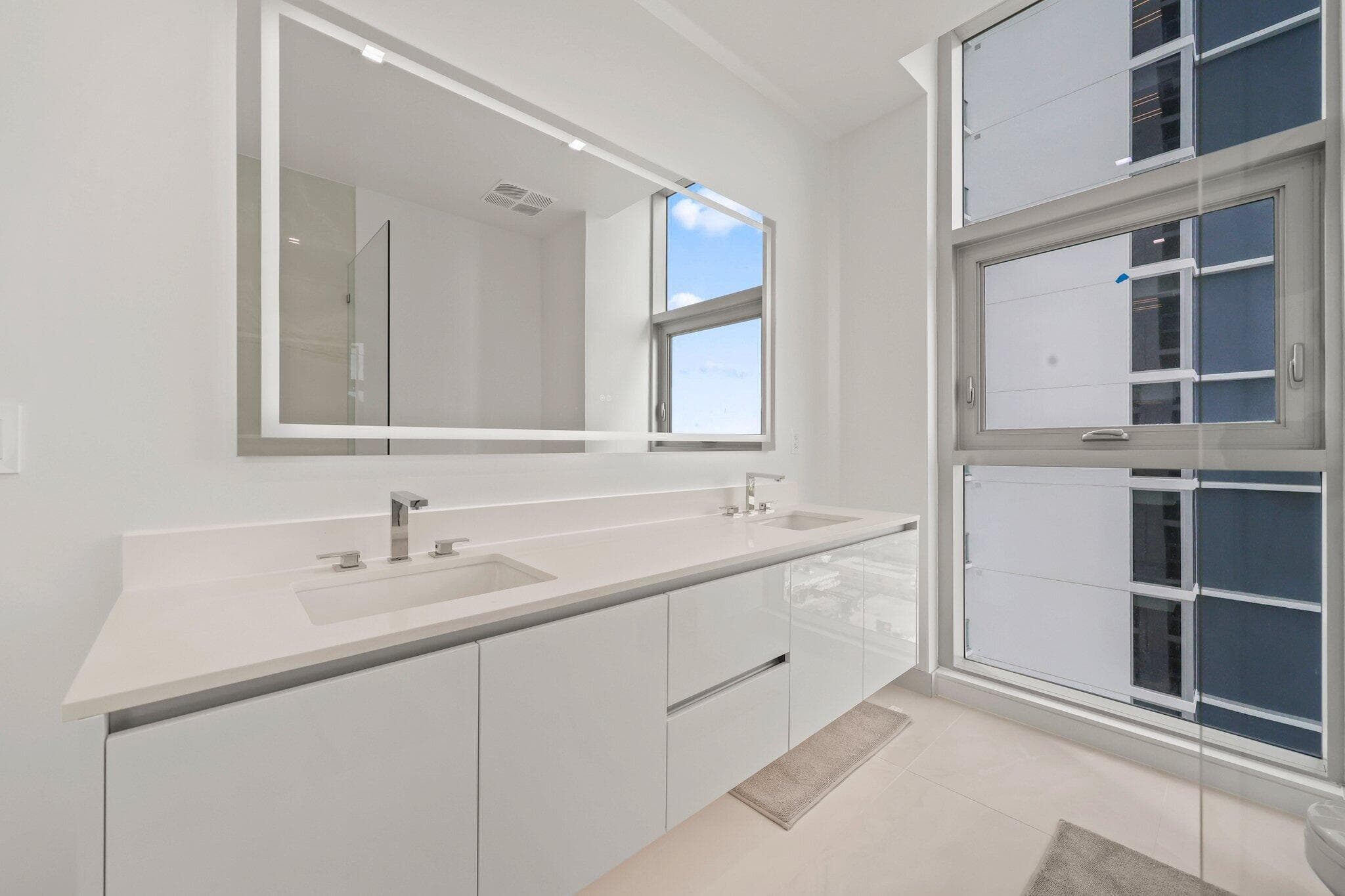220 Lake Shore Drive 1125, Lake Park, FL 33403 — photo 12 of 111