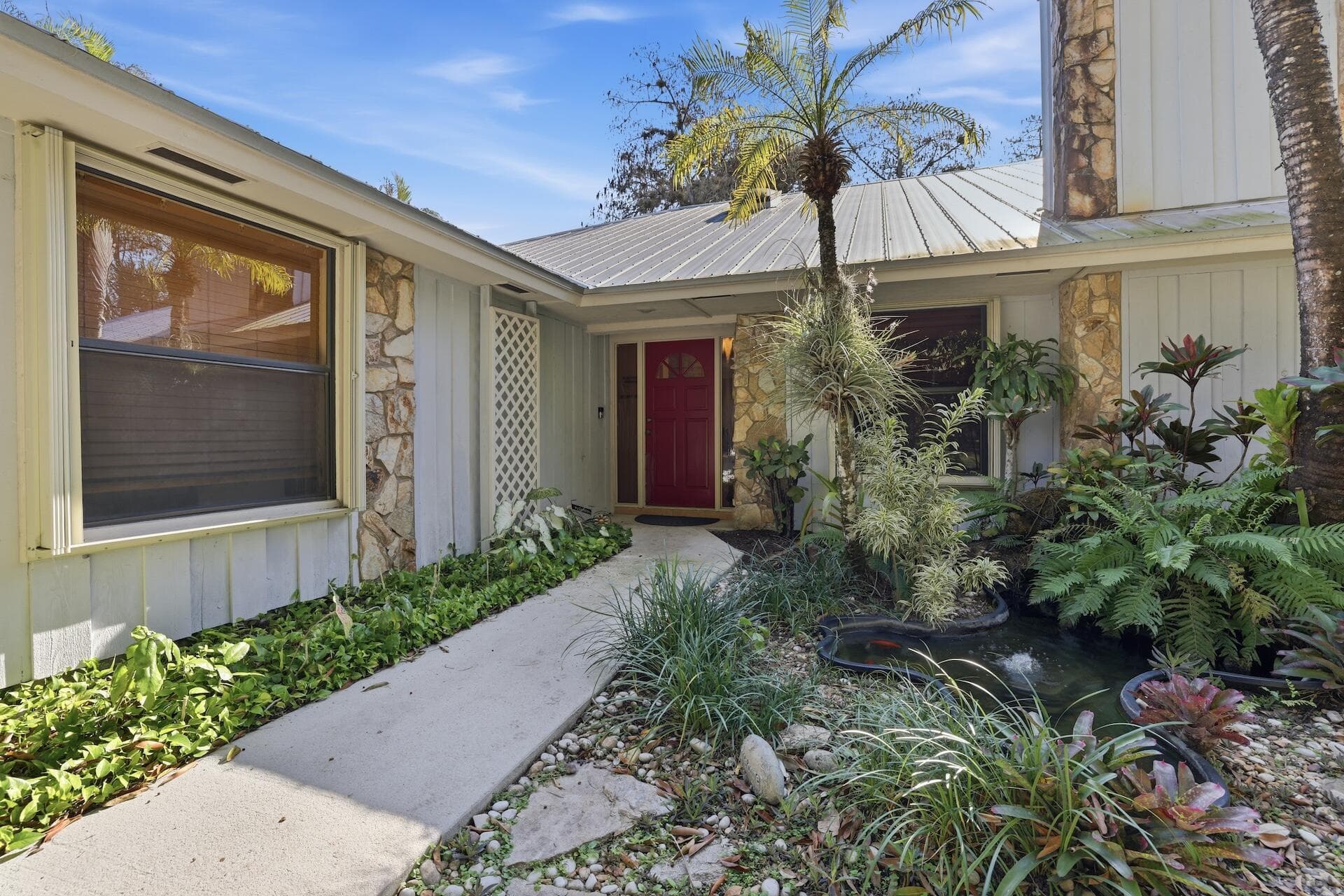 180 Elaine Road, West Palm Beach, FL 33415 — photo 4 of 58