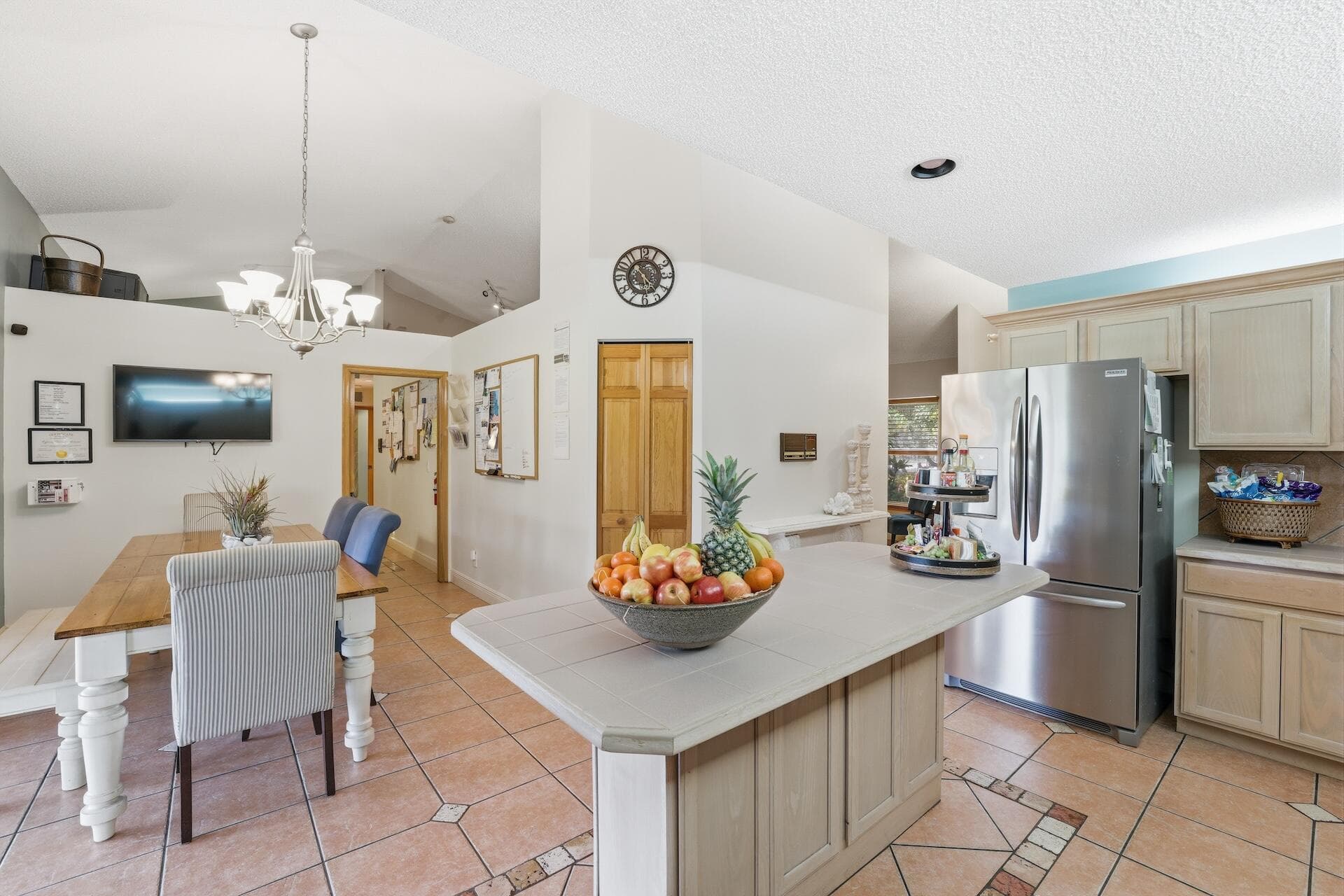 180 Elaine Road, West Palm Beach, FL 33415 — photo 10 of 58
