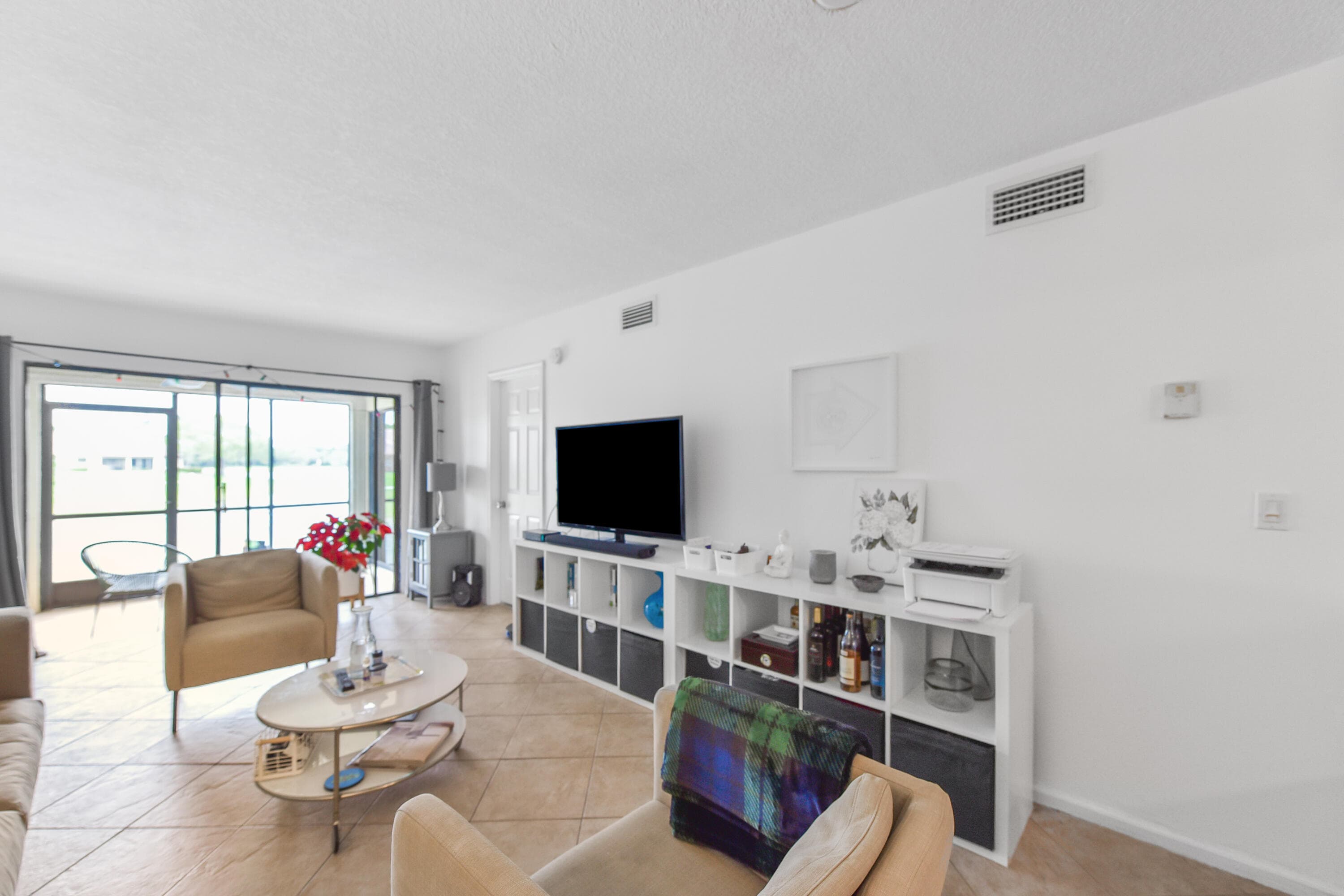 2600 Greenwood Terrace 107, Boca Raton, FL 33431 — photo 8 of 33