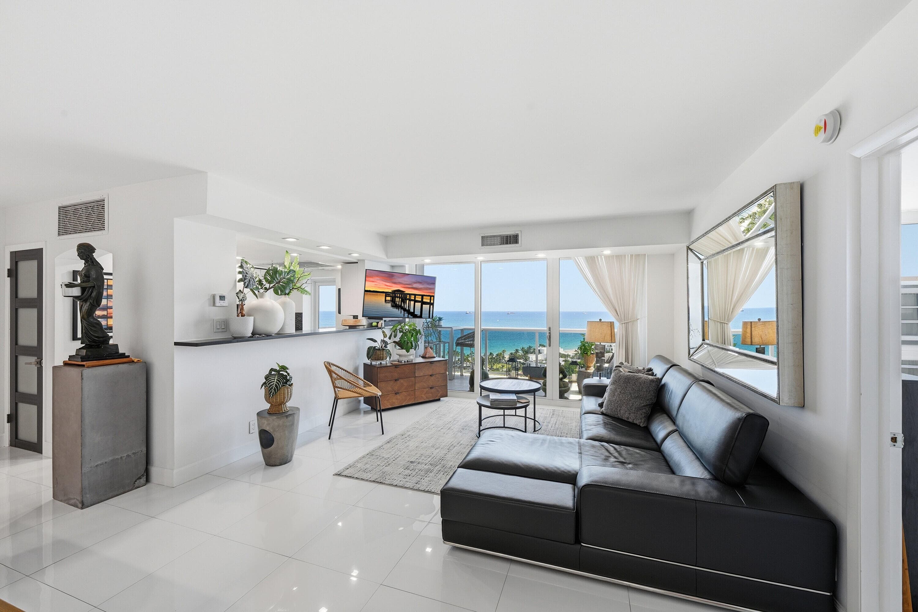 2715 N Ocean Boulevard Ph D, Fort Lauderdale, FL 33308 — photo 3 of 35