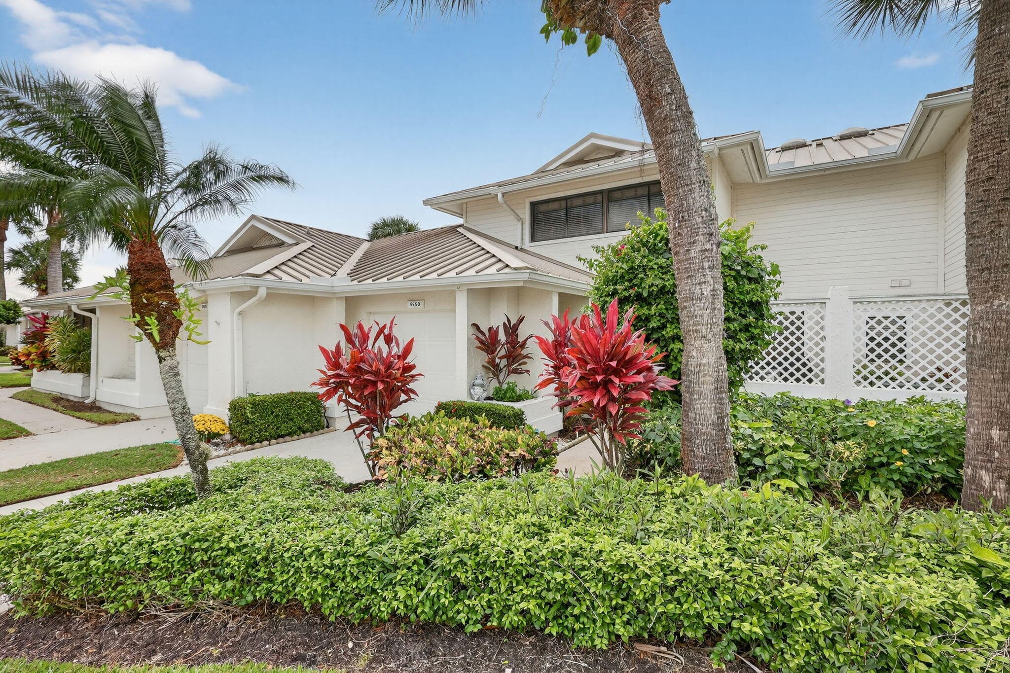 5650 SE Foxcross Place, Stuart, FL 34997 — photo 5 of 62
