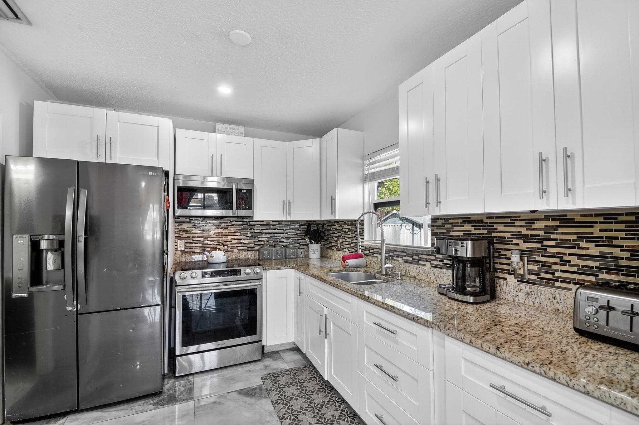 425 Broward Avenue, Greenacres, FL 33463 — photo 15 of 44