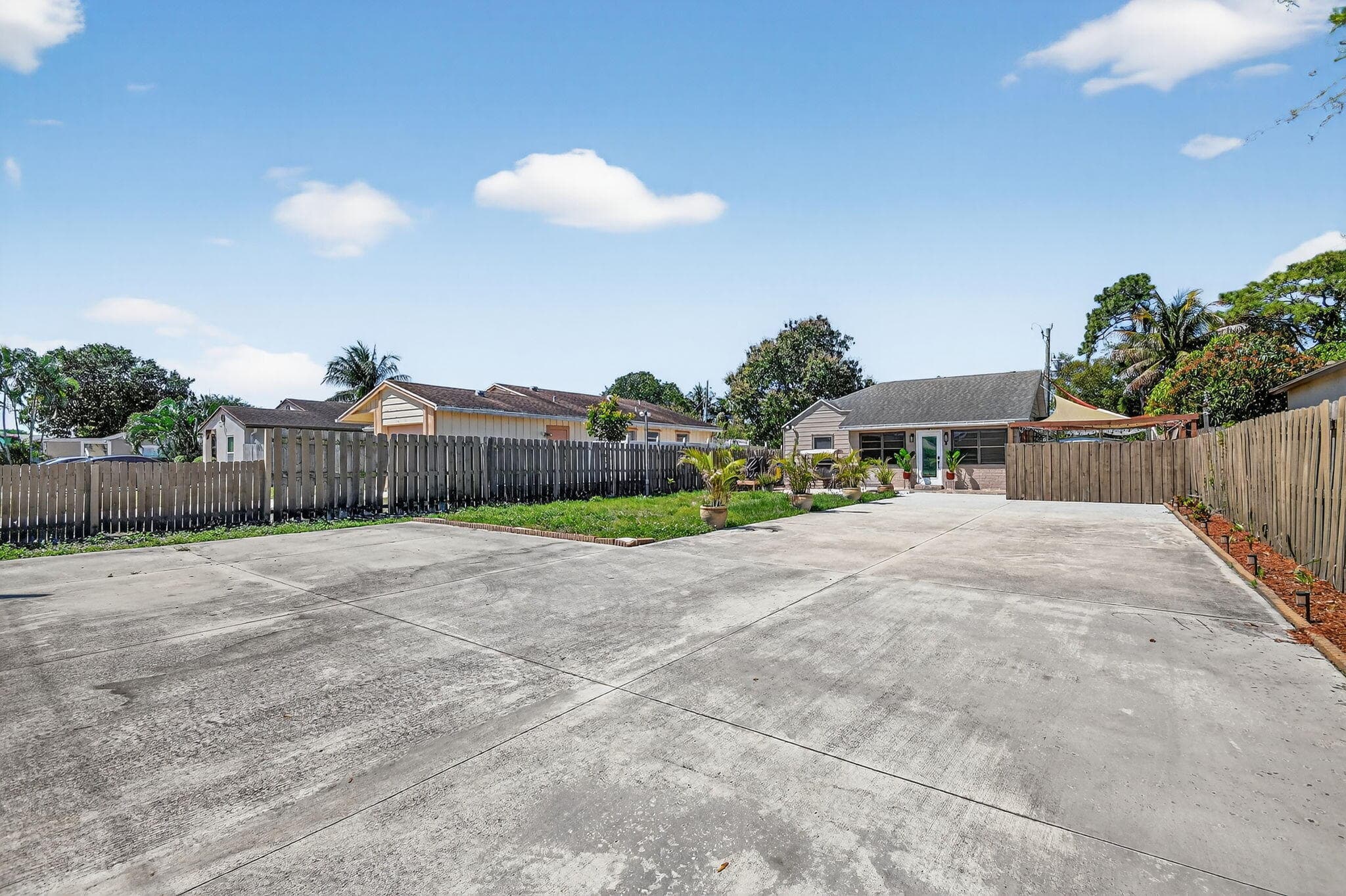 425 Broward Avenue, Greenacres, FL 33463 — photo 43 of 44