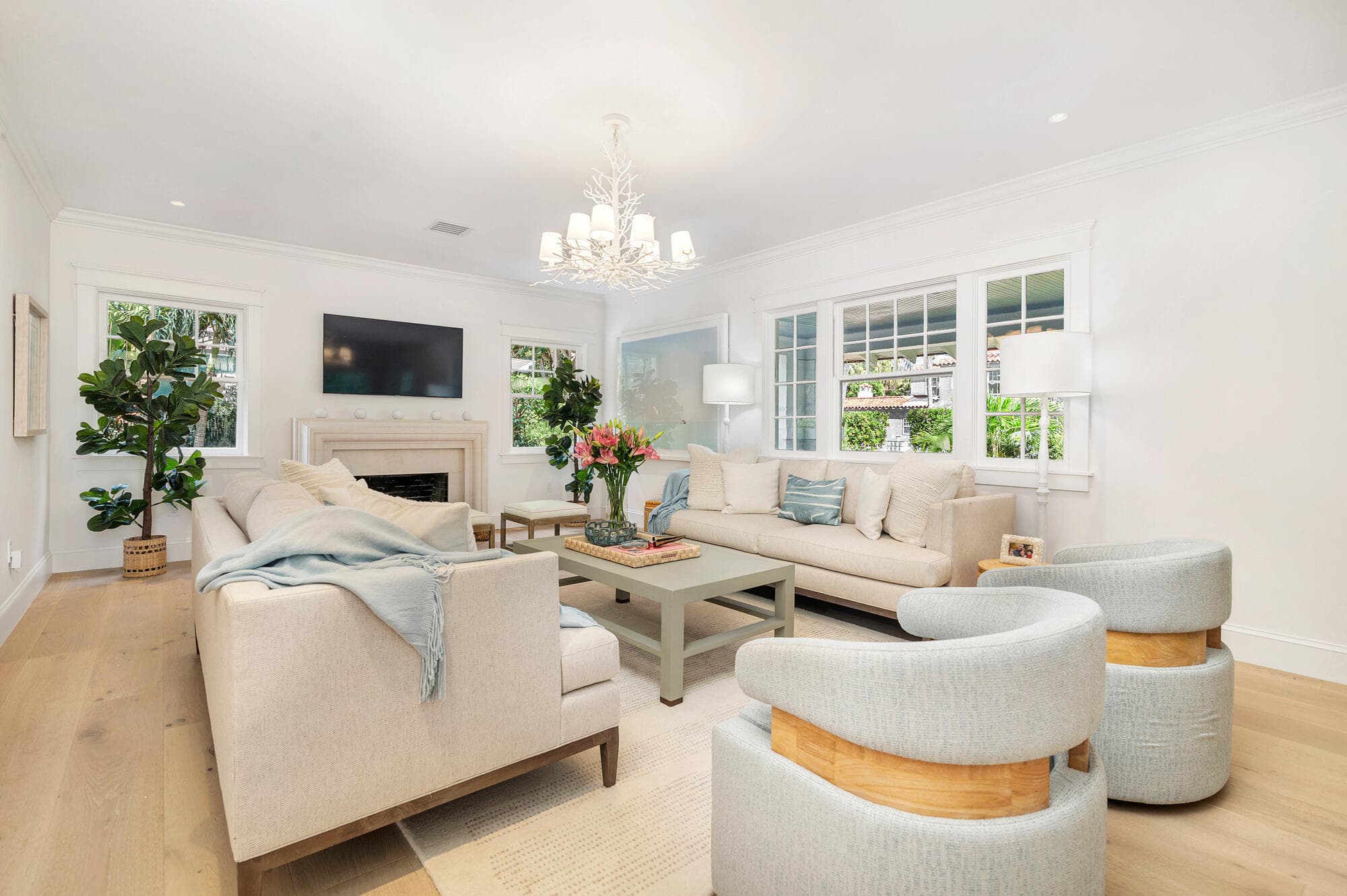142 Seabreeze Avenue, Palm Beach, FL 33480 — photo 8 of 26