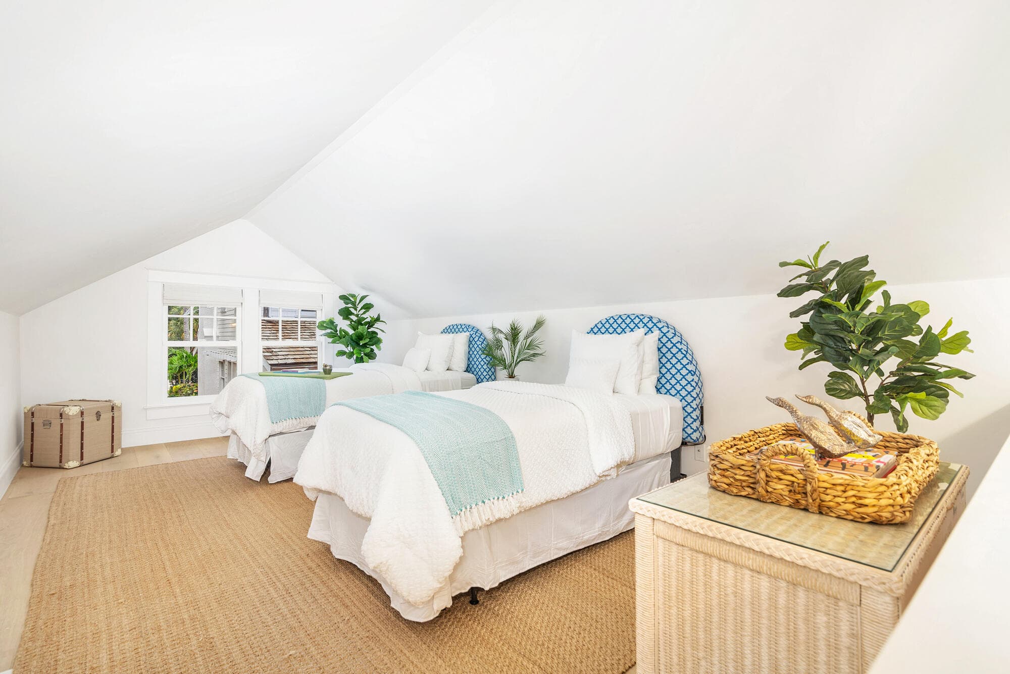 142 Seabreeze Avenue, Palm Beach, FL 33480 — photo 22 of 26