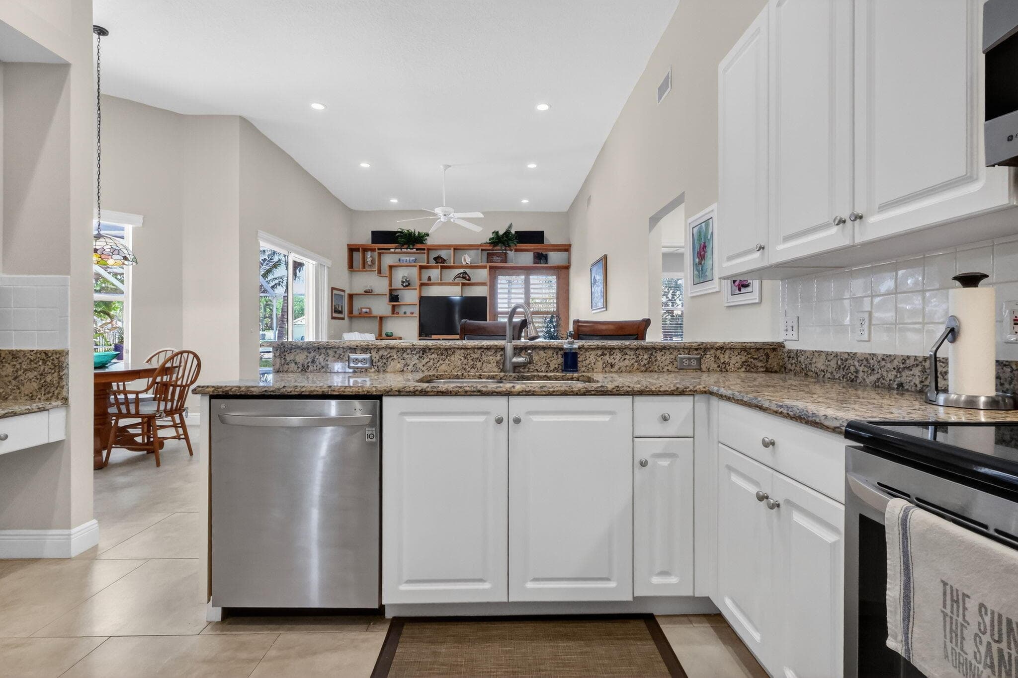 9239 Emily Circle, Lake Worth, FL 33467 — photo 7 of 45