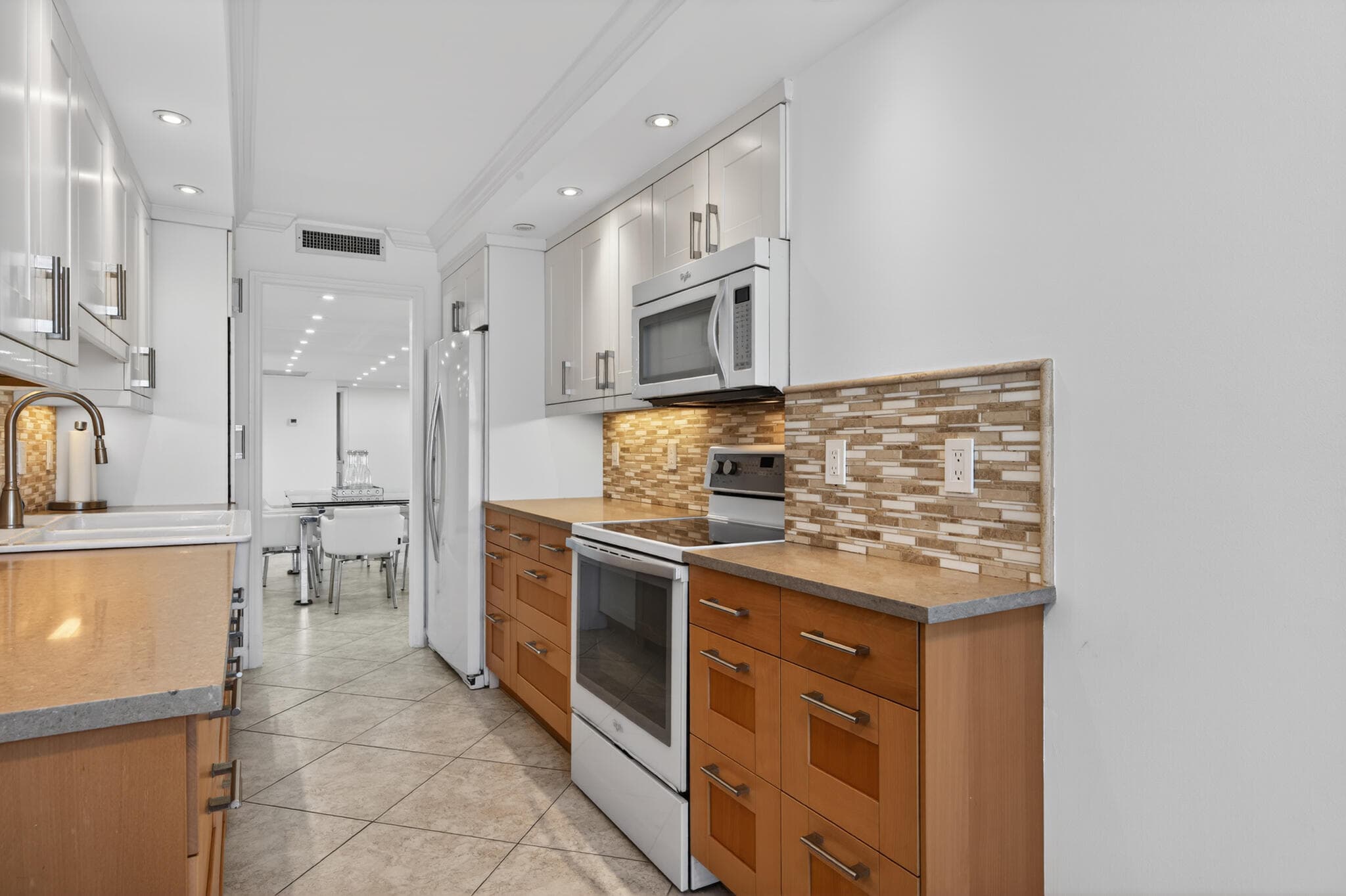 4200 N Ocean Avenue 1-1101, Riviera Beach, FL 33404 — photo 16 of 35