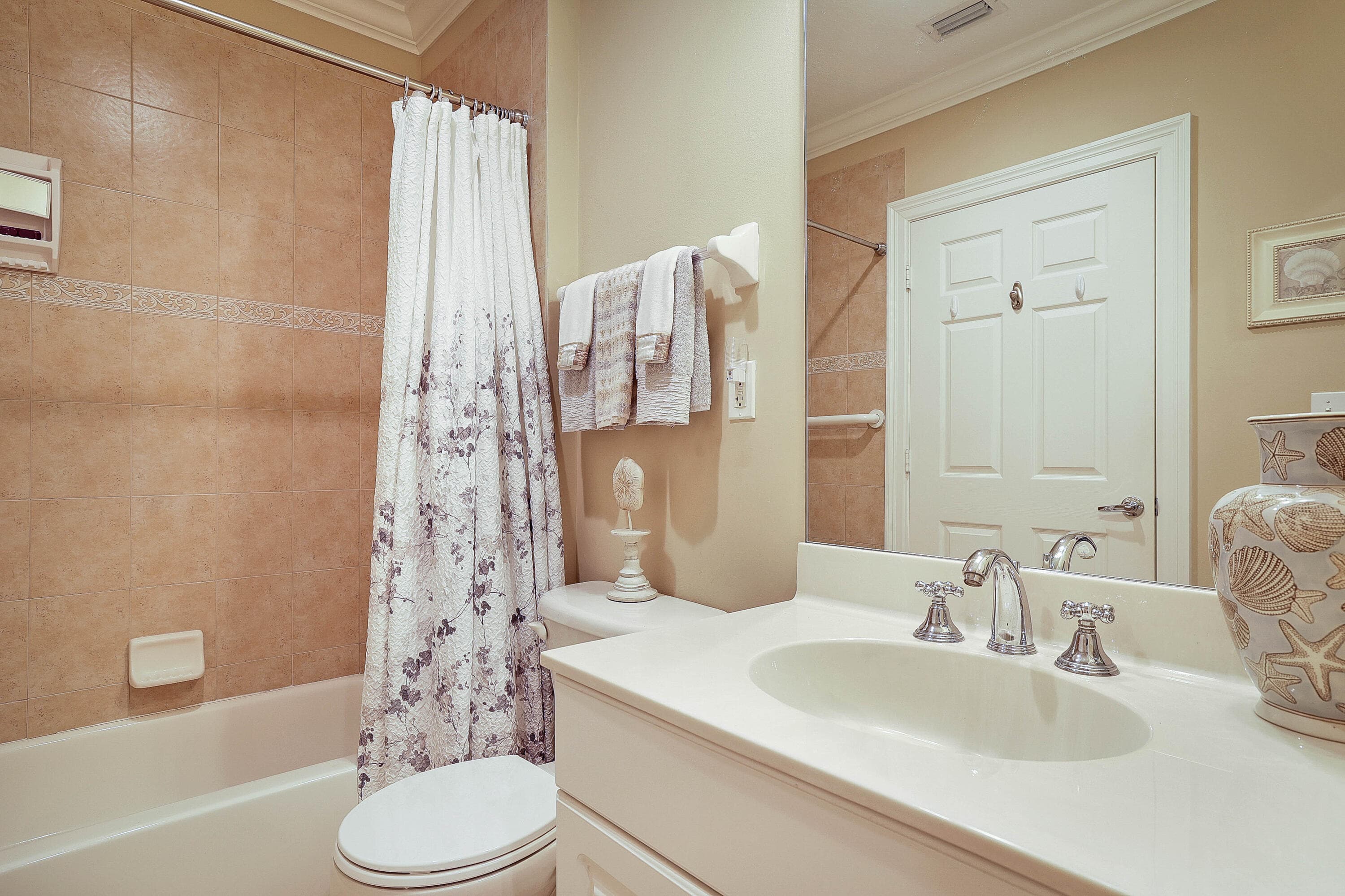 810 Juno Ocean Walk 401, Juno Beach, FL 33408 — photo 19 of 57