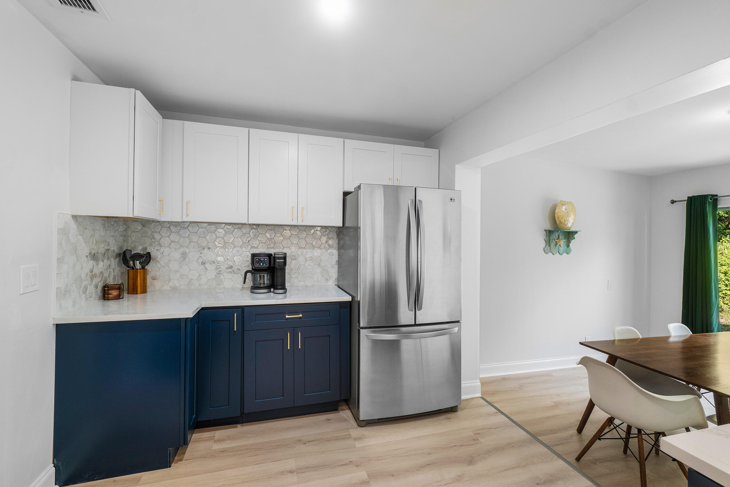 411 SW 1st Avenue, Boynton Beach, FL 33435 — photo 12 of 27