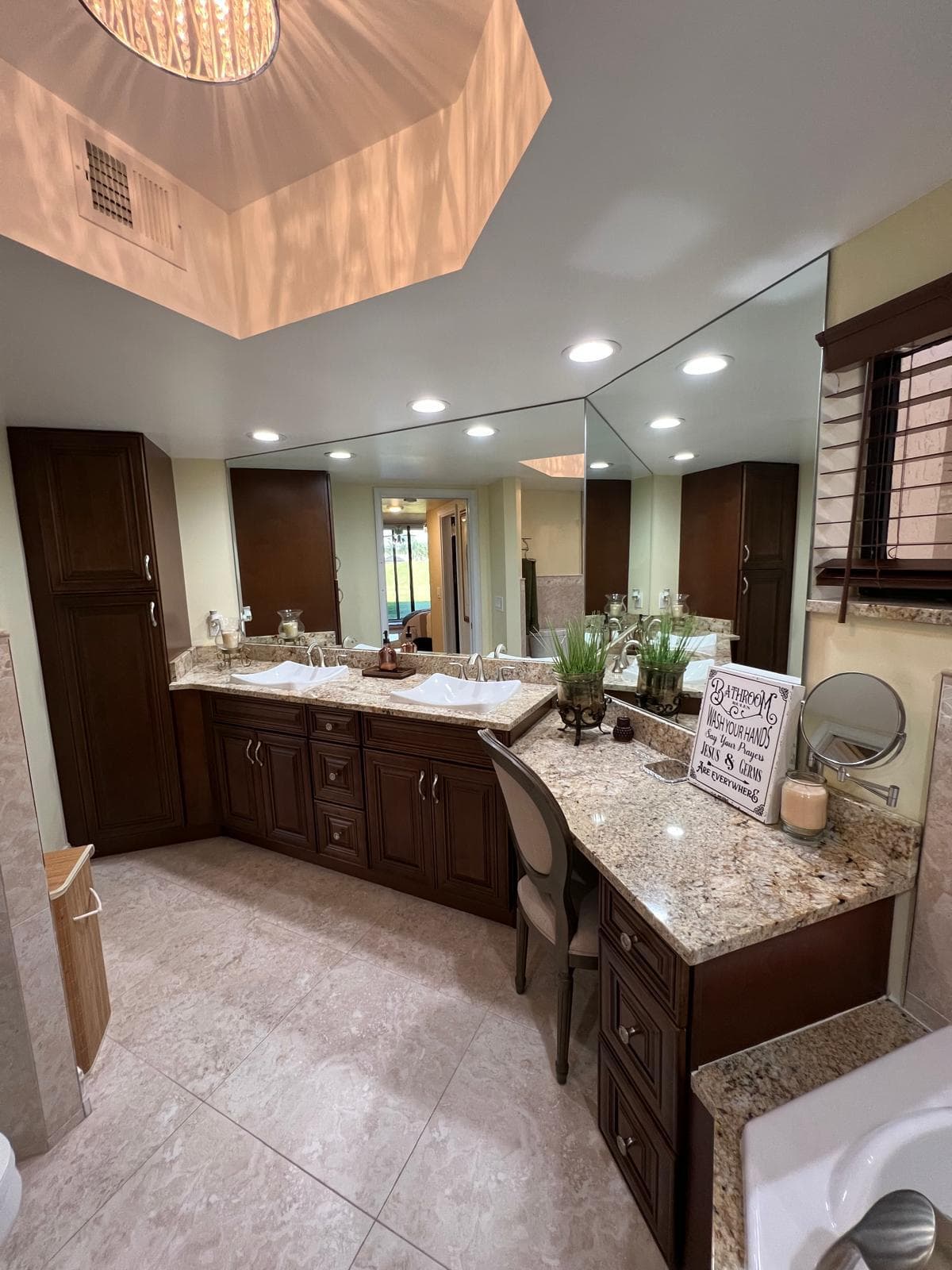 5257 S Fountains Dr S 105, Lake Worth, FL 33467 — photo 16 of 32