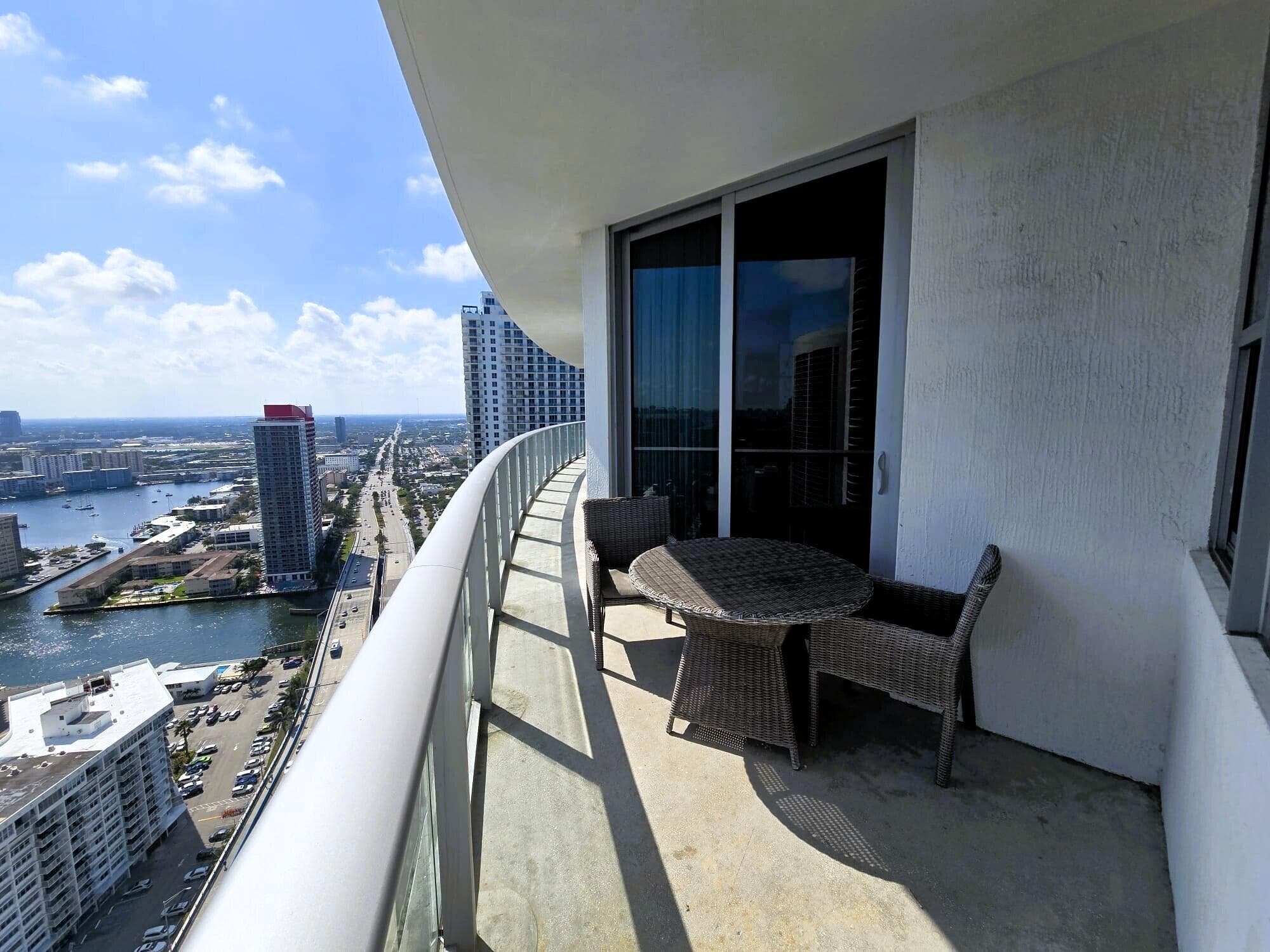 4111 S Ocean Drive 3011, Hollywood, FL 33019 — photo 5 of 38