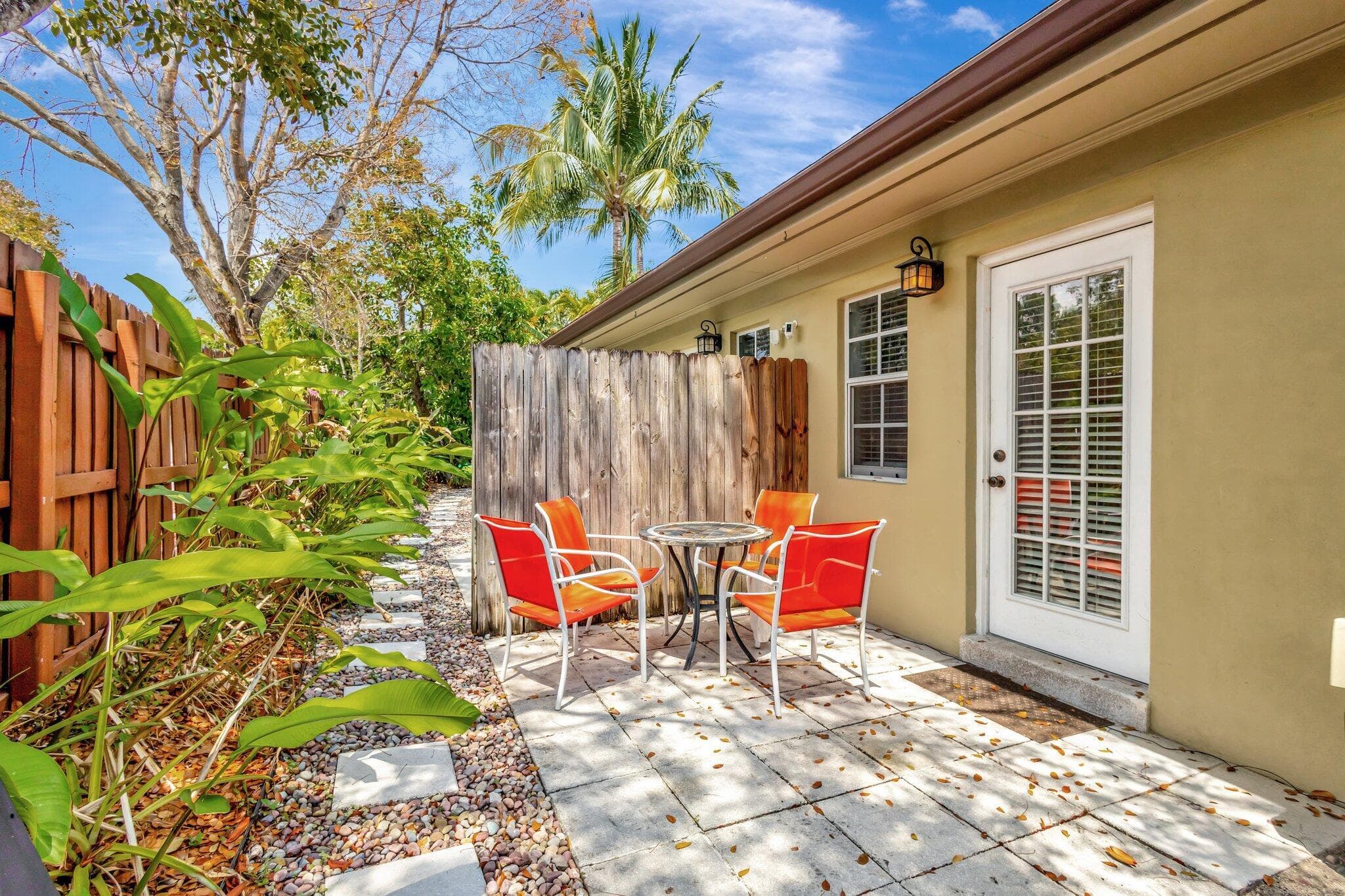 227 NE 12th Street, Delray Beach, FL 33444 — photo 19 of 44