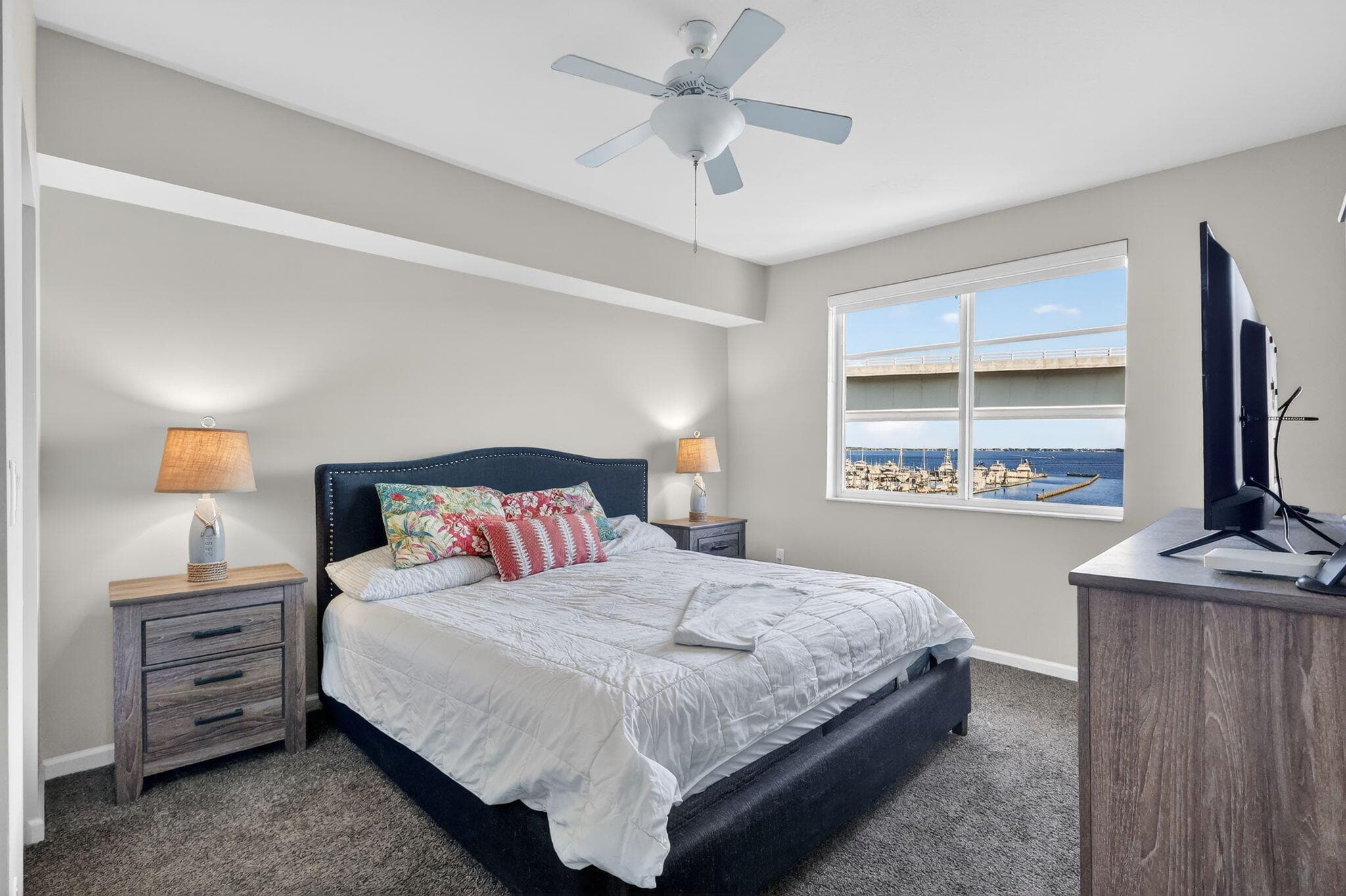 415 NW Flagler Avenue 403, Stuart, FL 34994 — photo 14 of 52