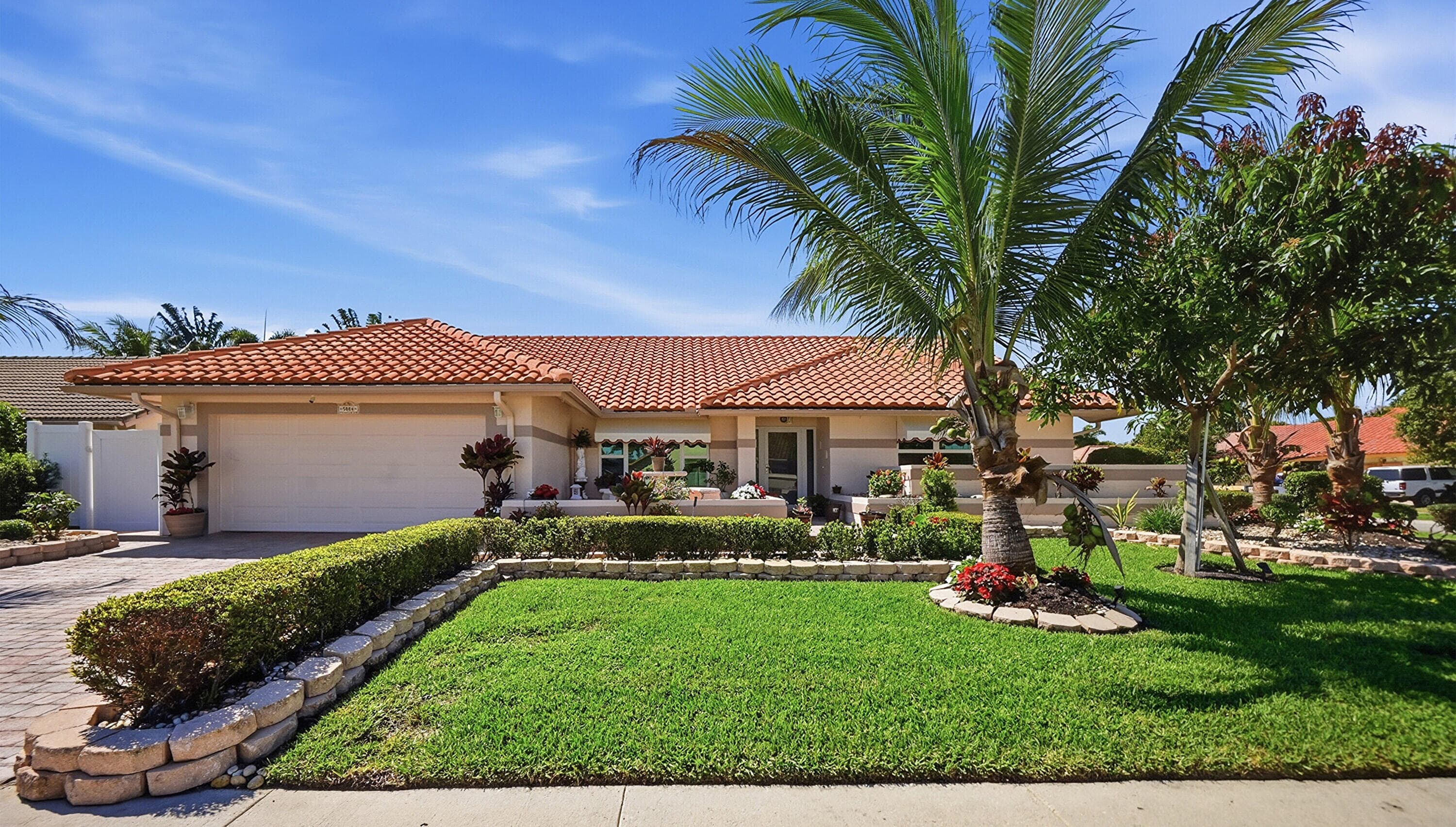5884 Laurel Green Circle, Boynton Beach, FL 33437 — photo 1 of 48