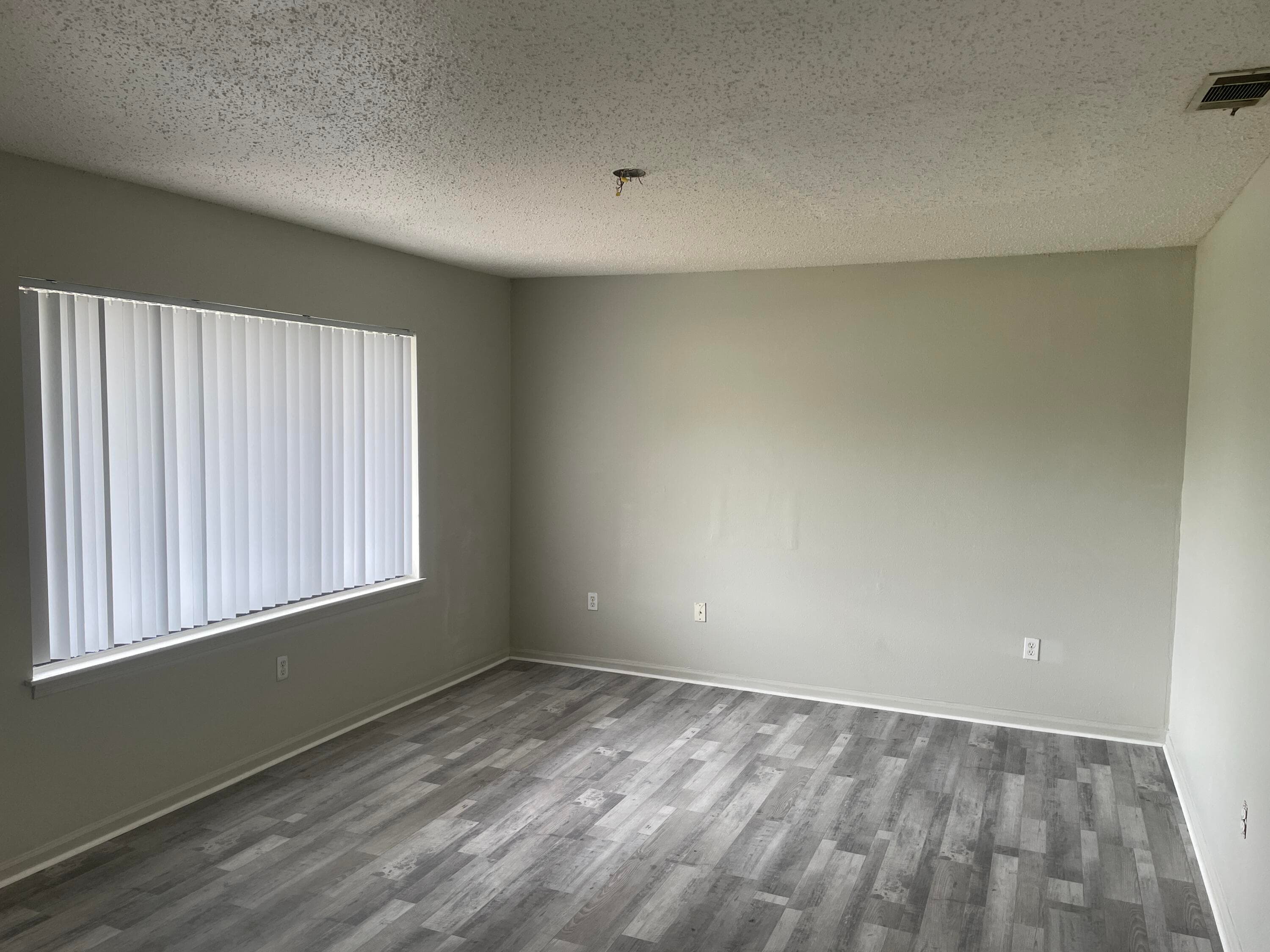 3611 Jupiter Boulevard SE, Palm Bay, FL 32909 — photo 5 of 20