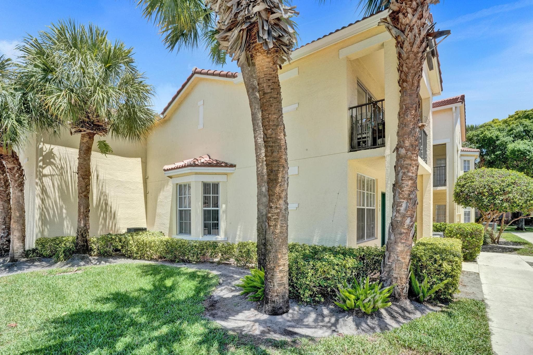 708 Belmont Place, Boynton Beach, FL 33436 — photo 3 of 41