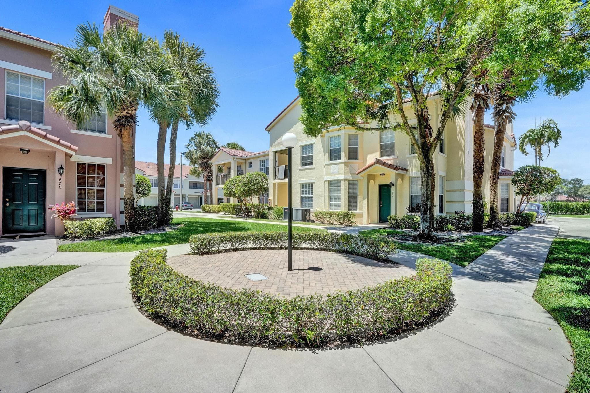 708 Belmont Place, Boynton Beach, FL 33436 — photo 2 of 41