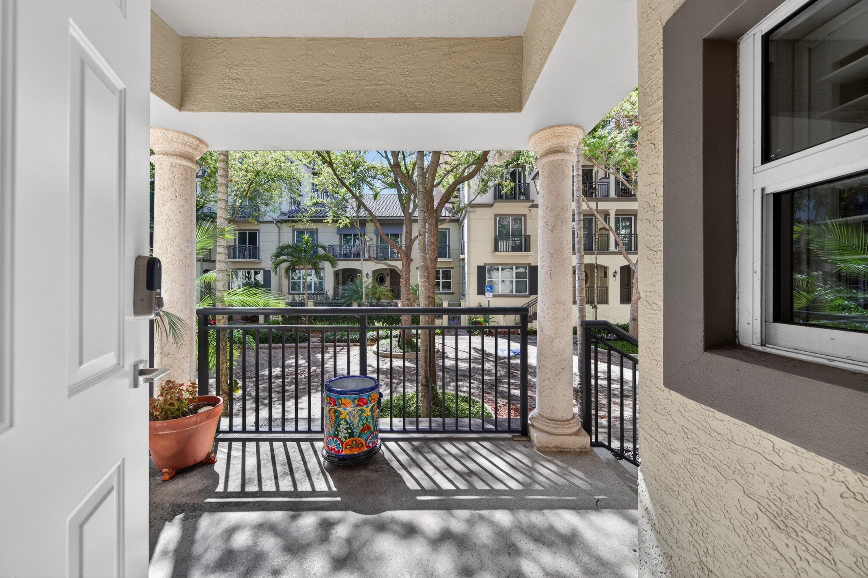 2609 NE 14th Avenue 113, Wilton Manors, FL 33334 — photo 44 of 70