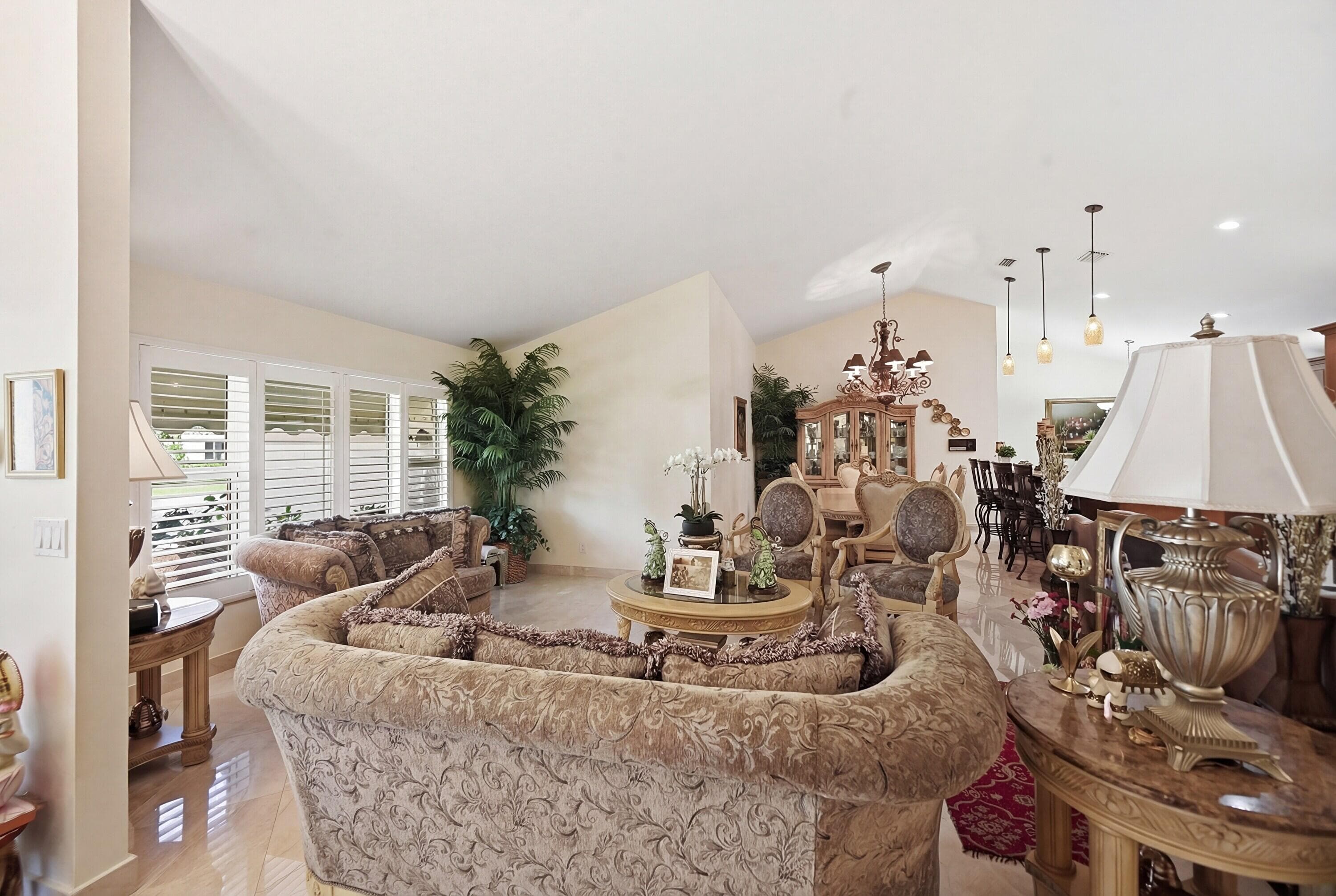 5884 Laurel Green Circle, Boynton Beach, FL 33437 — photo 8 of 48