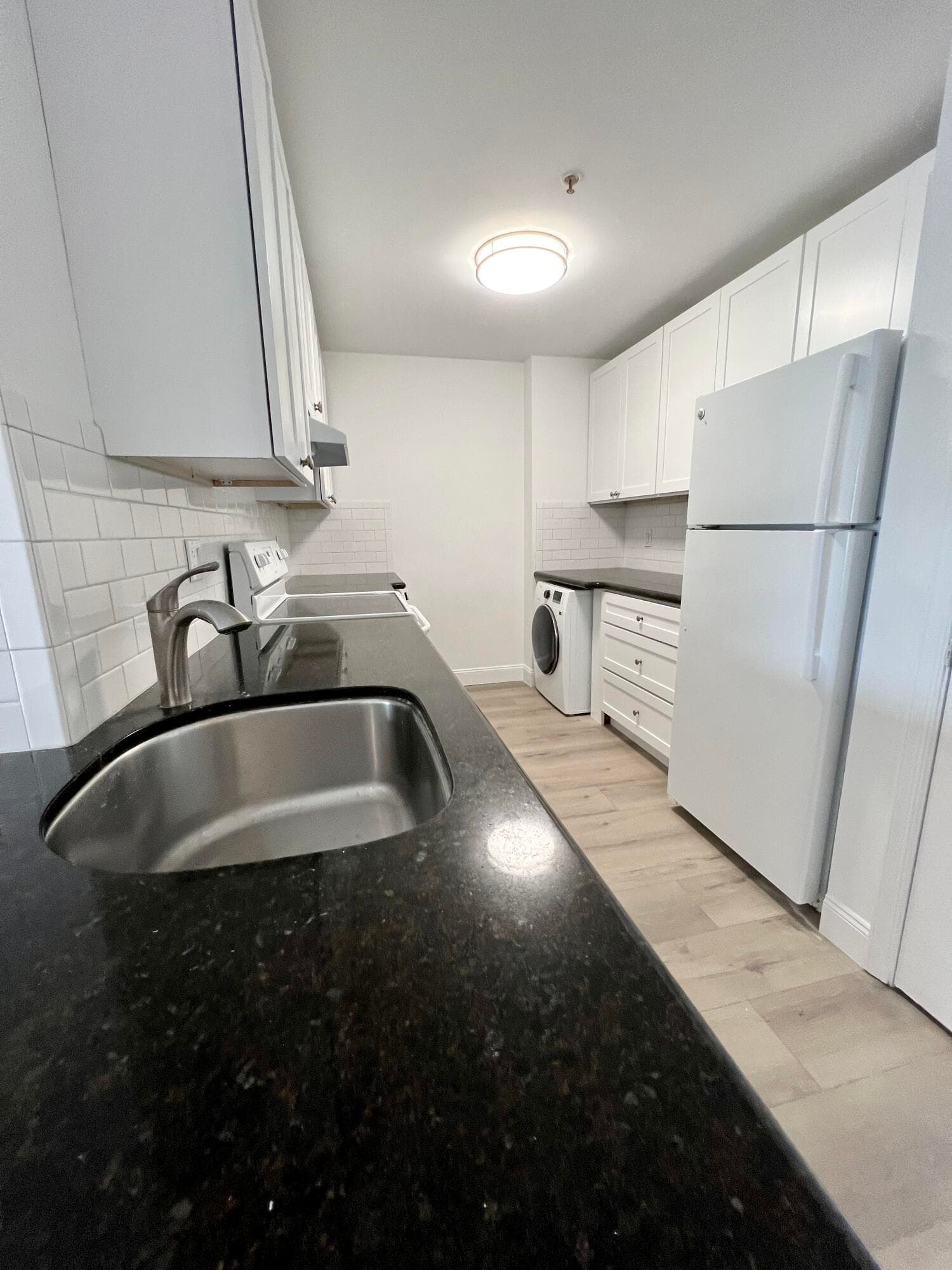 2040 Greenview Shores Boulevard 214, Wellington, FL 33414 — photo 4 of 16