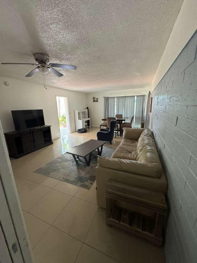 1001 S Riverside Drive 104, Pompano Beach, FL 33062 — photo 6 of 6