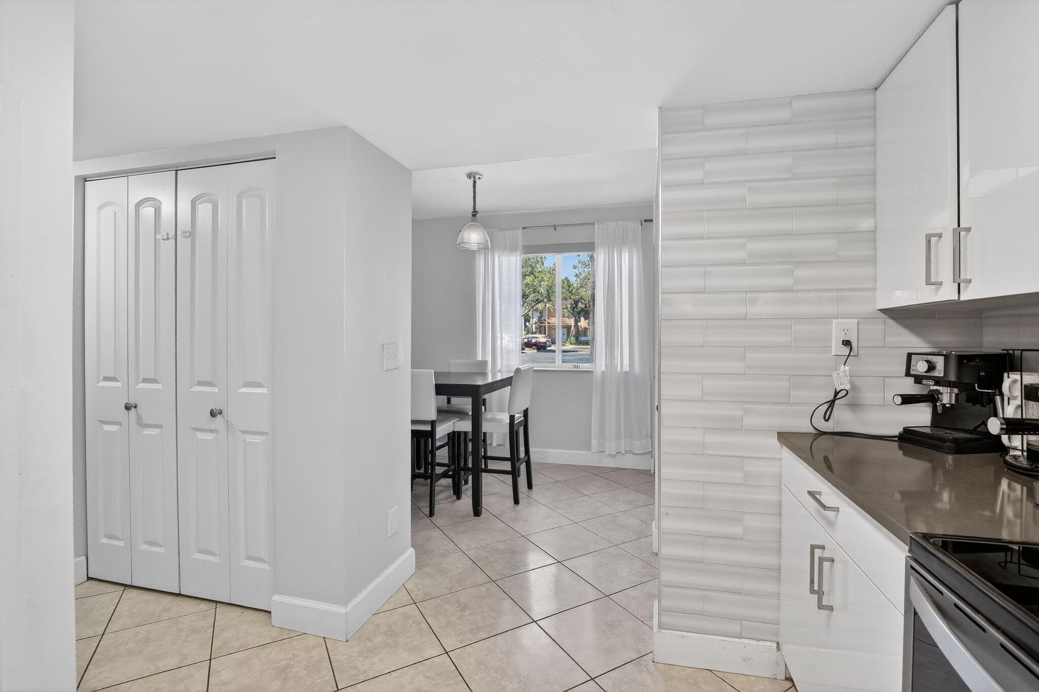 807 NW 91st Terrace NW 807, Plantation, FL 33324 — photo 17 of 58