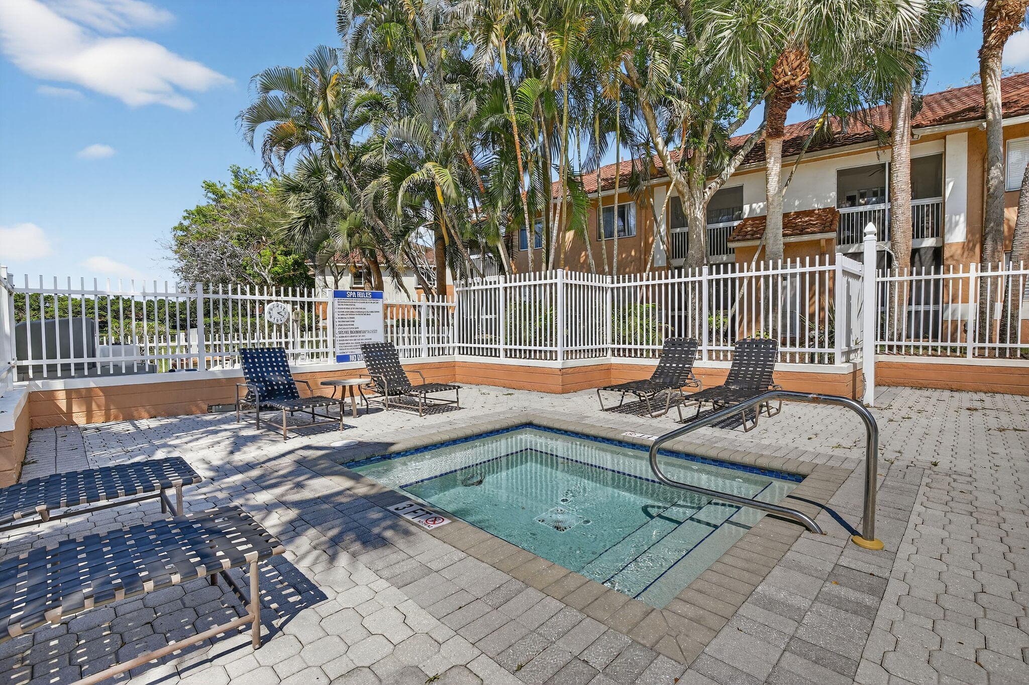 807 NW 91st Terrace NW 807, Plantation, FL 33324 — photo 42 of 58