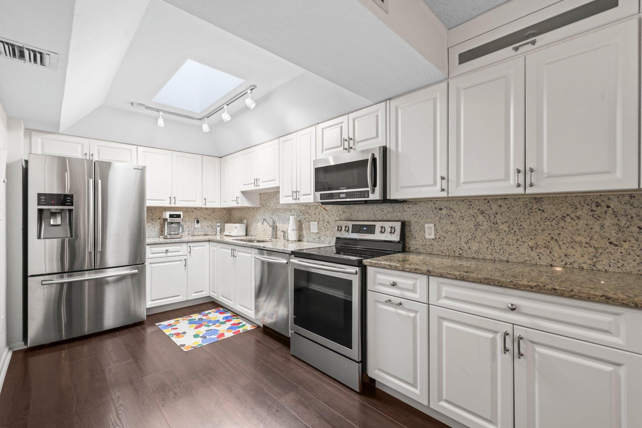 7370 Orangewood Lane 302, Boca Raton, FL 33433 — photo 19 of 38