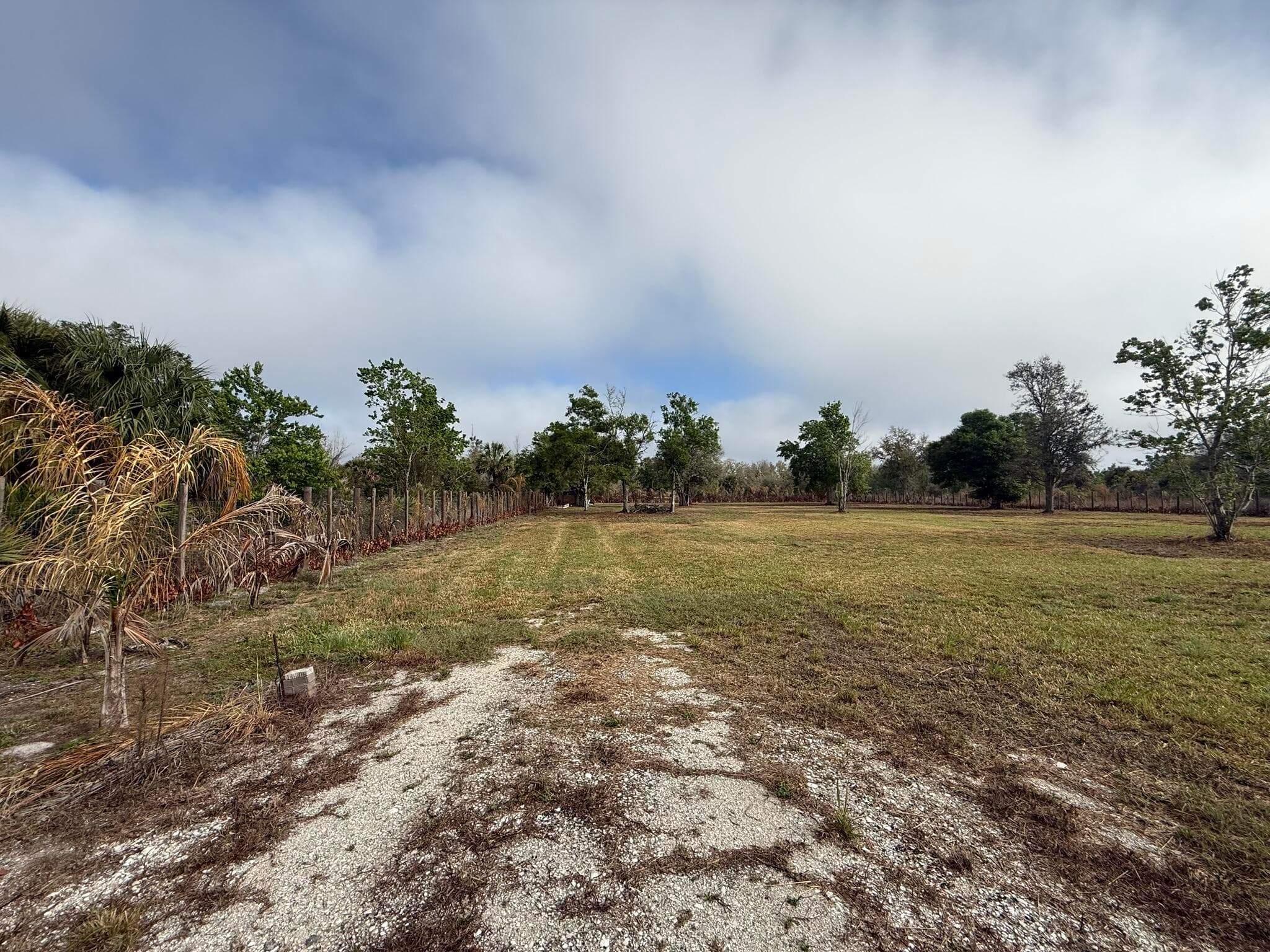 17231 NW 268th Street, Okeechobee, FL 34972 — photo 4 of 22