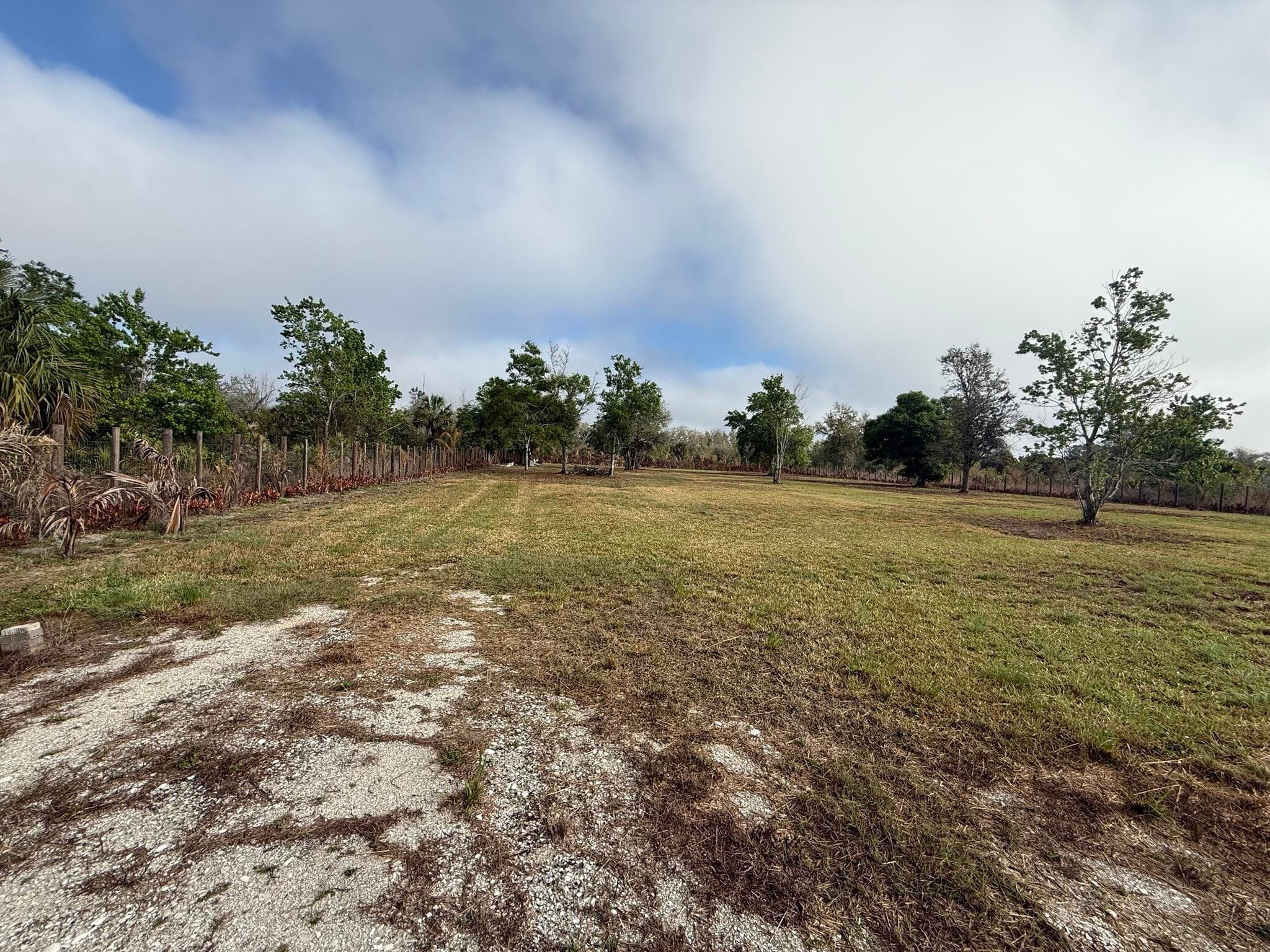 17231 NW 268th Street, Okeechobee, FL 34972 — photo 1 of 22