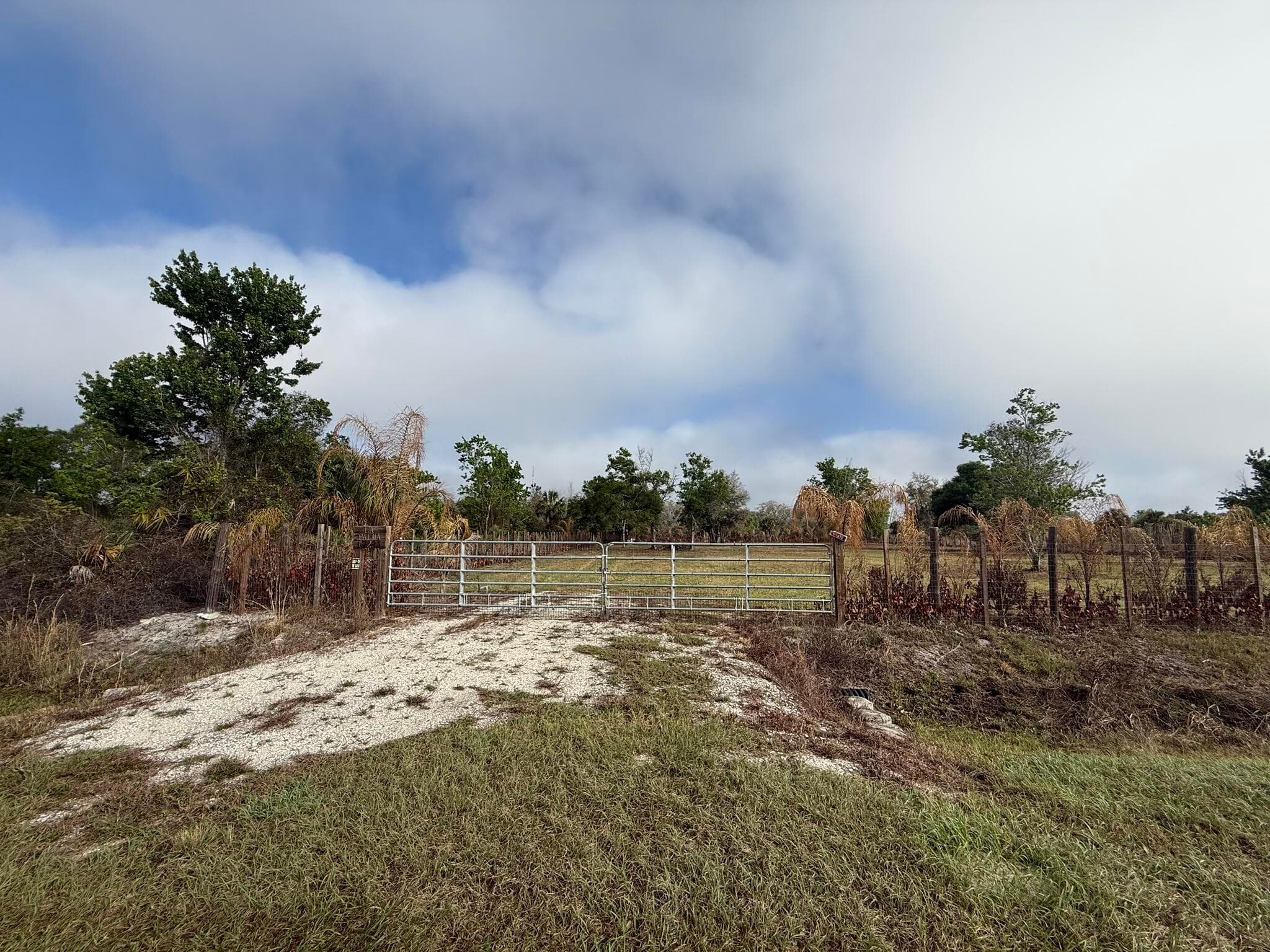 17231 NW 268th Street, Okeechobee, FL 34972 — photo 8 of 22
