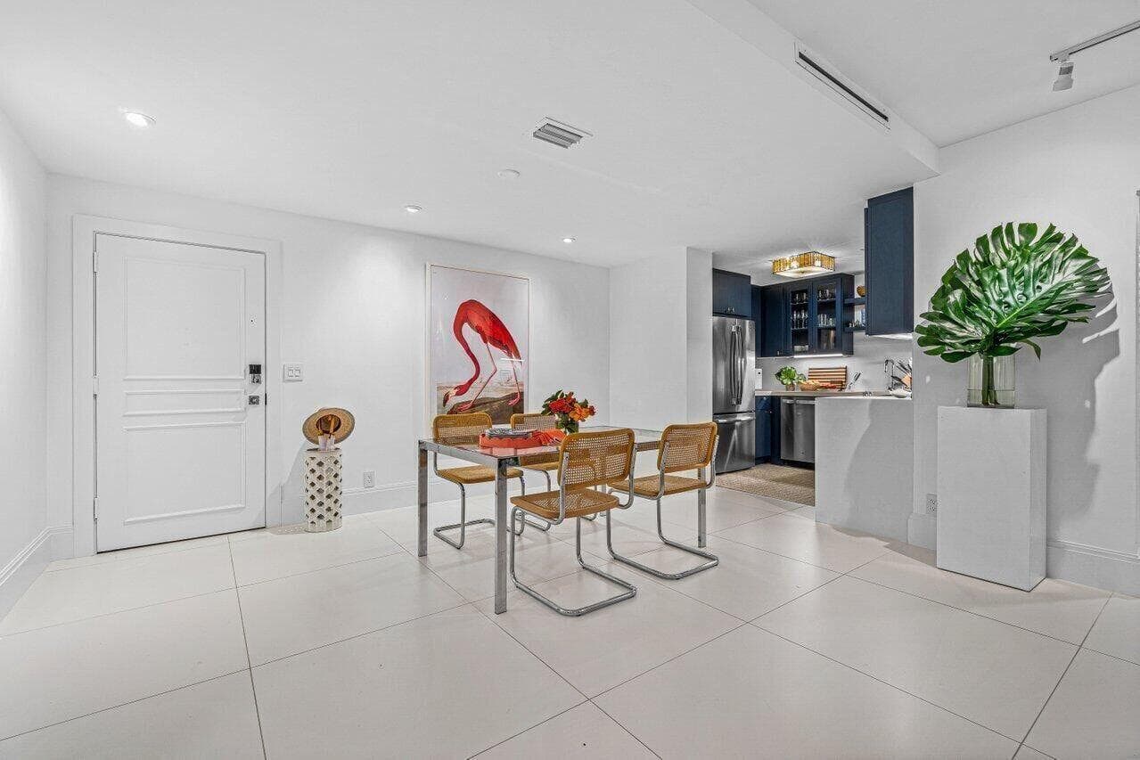226 Brazilian Avenue 1a, Palm Beach, FL 33480 — photo 4 of 28